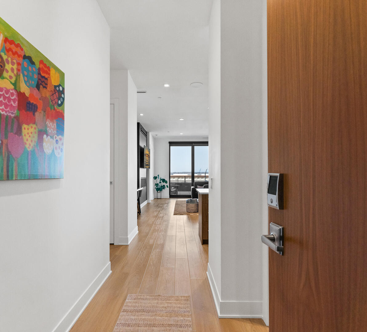 159 S River Avenue 303