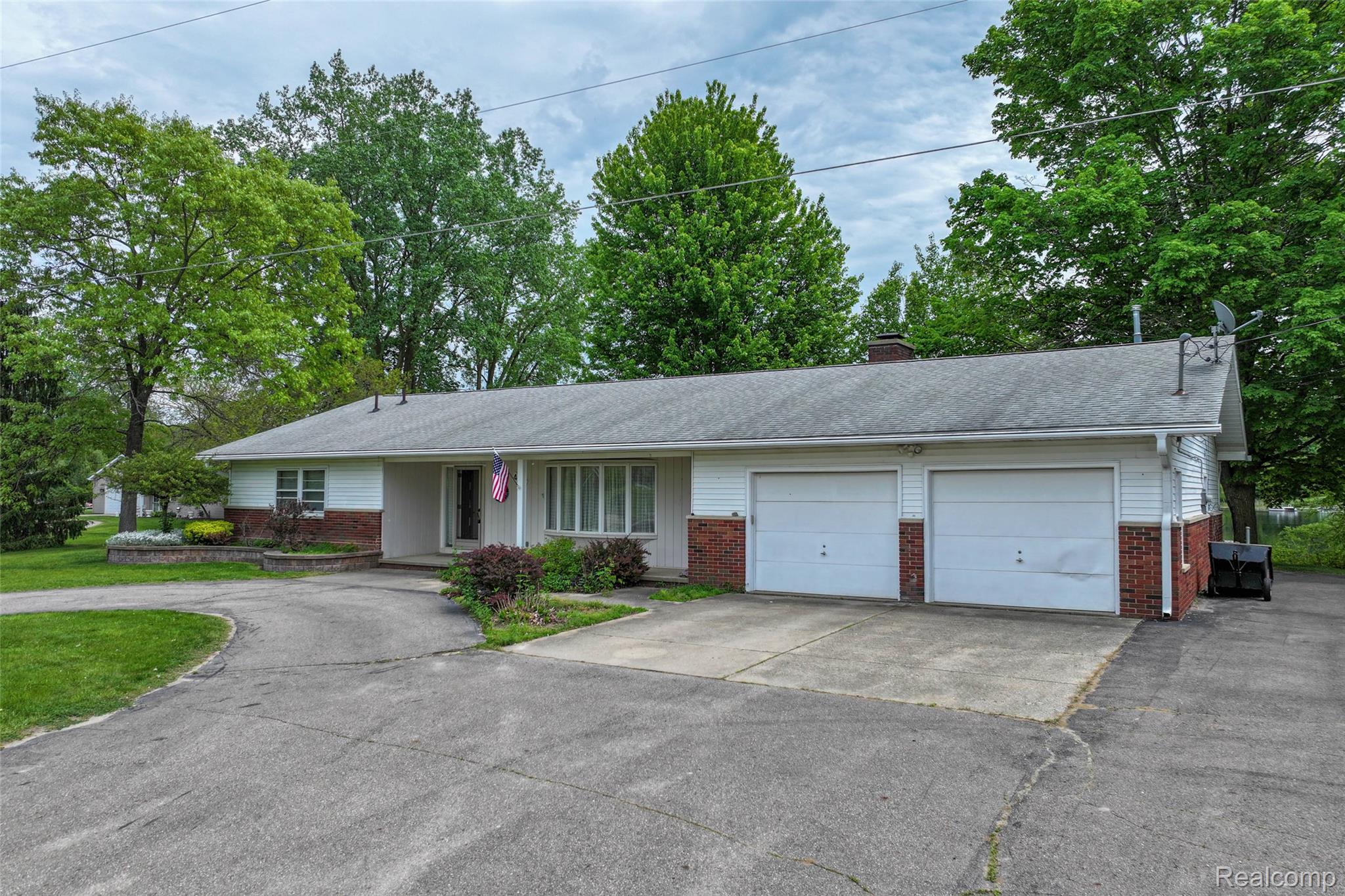422 East Road