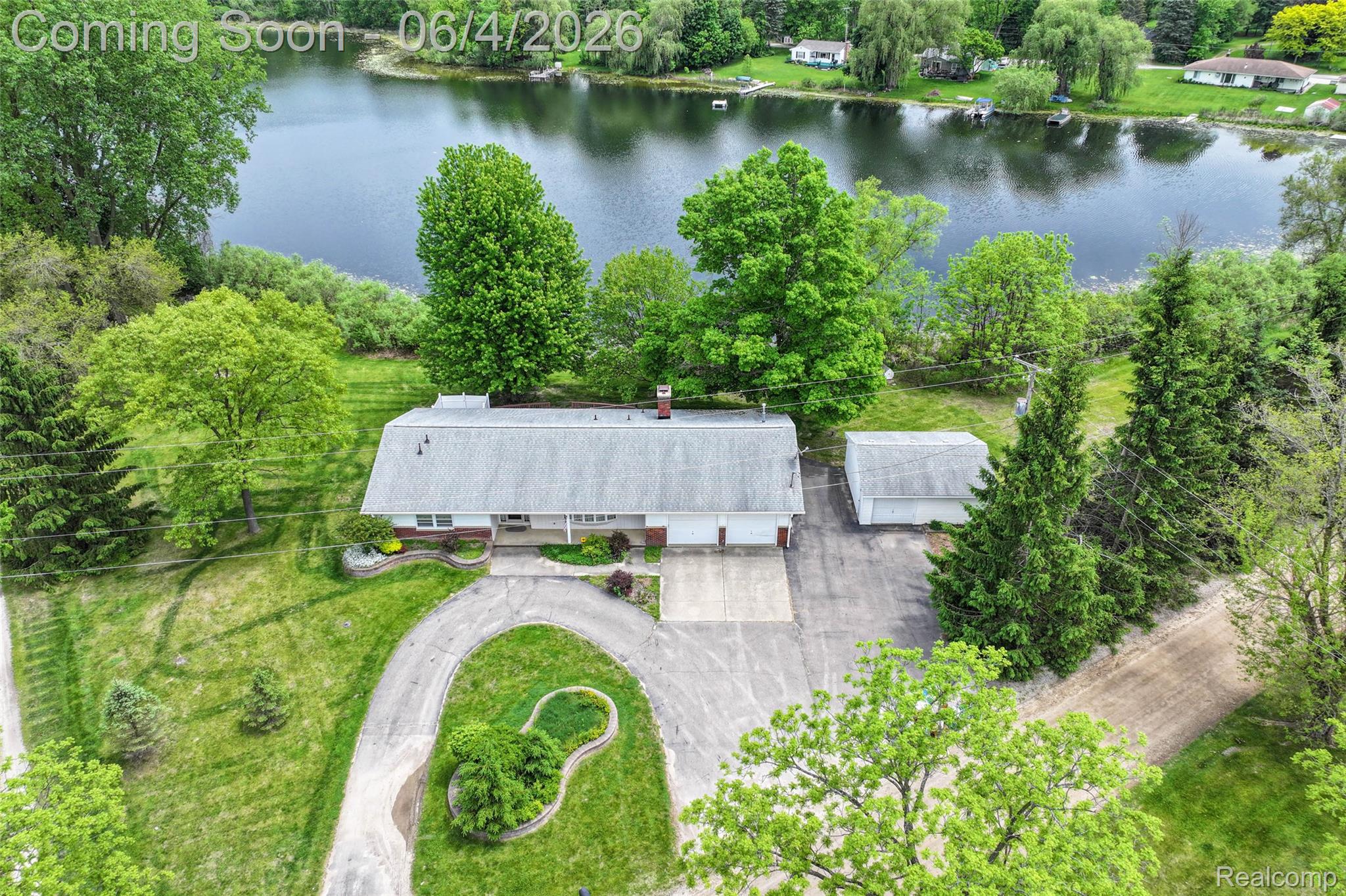 422 East Road
