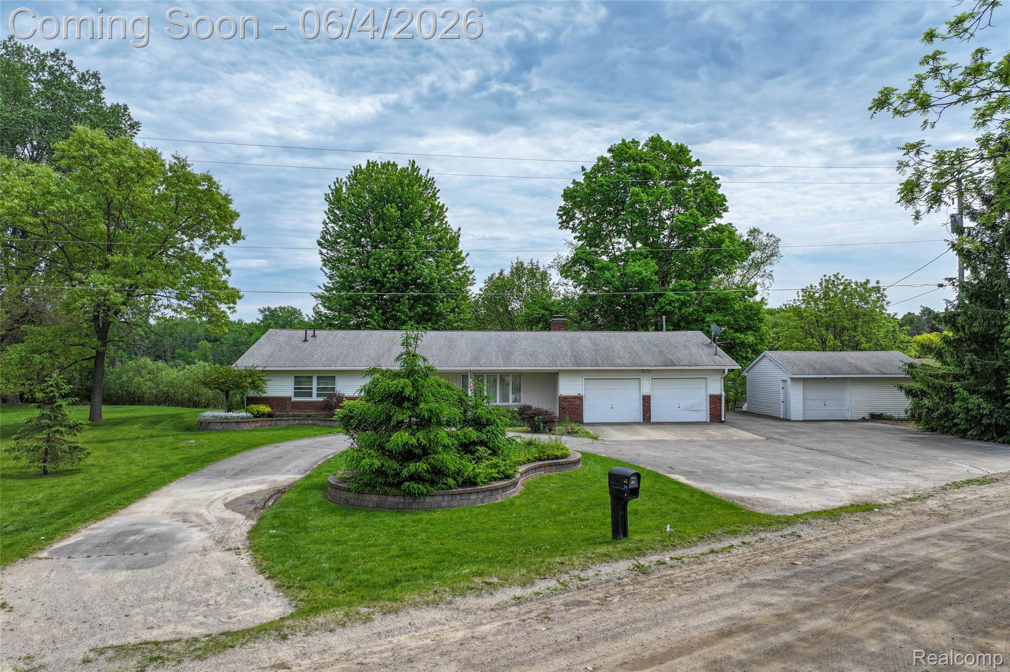 422 East Road