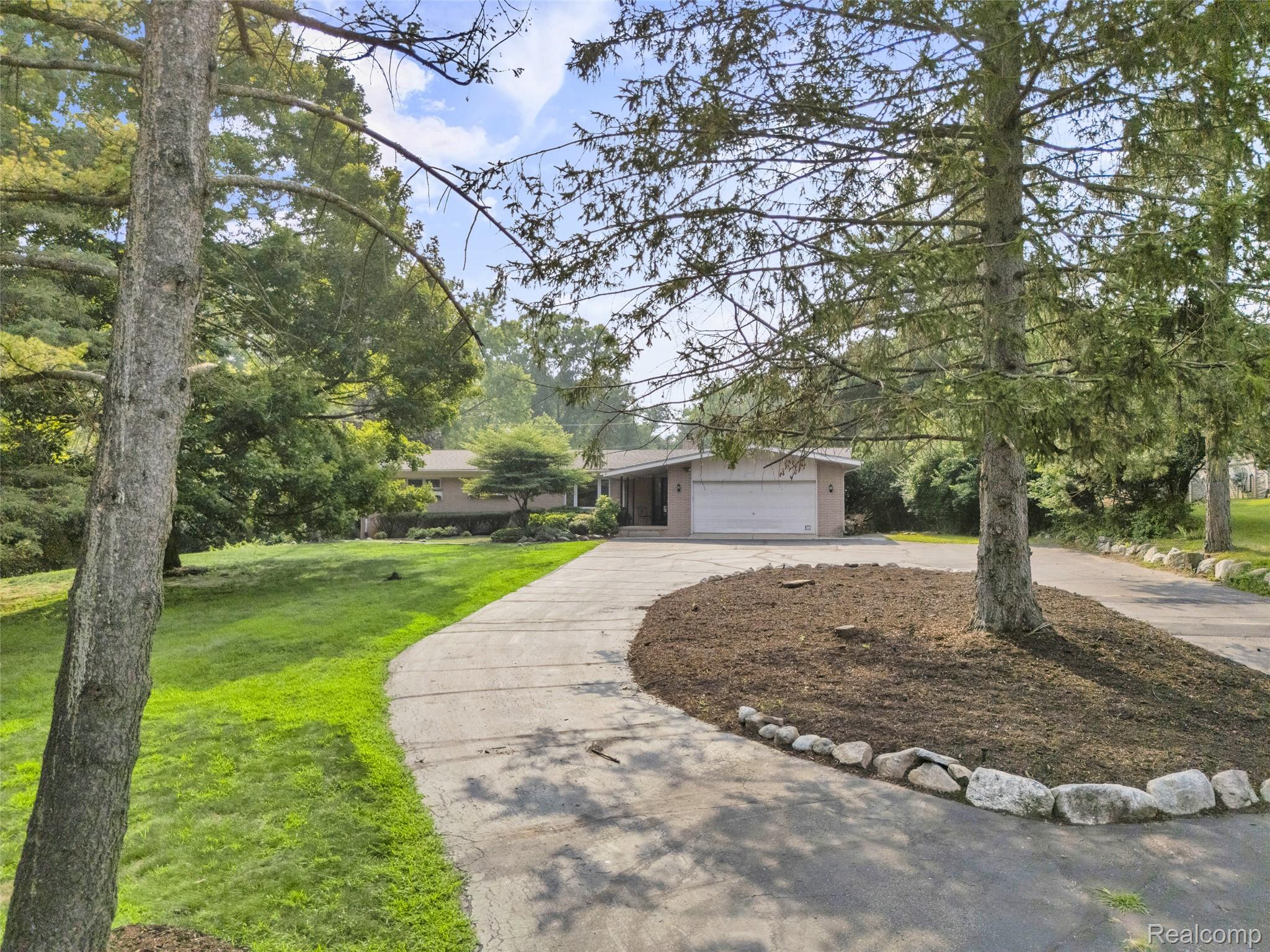 30273 ROSEMOND Drive
