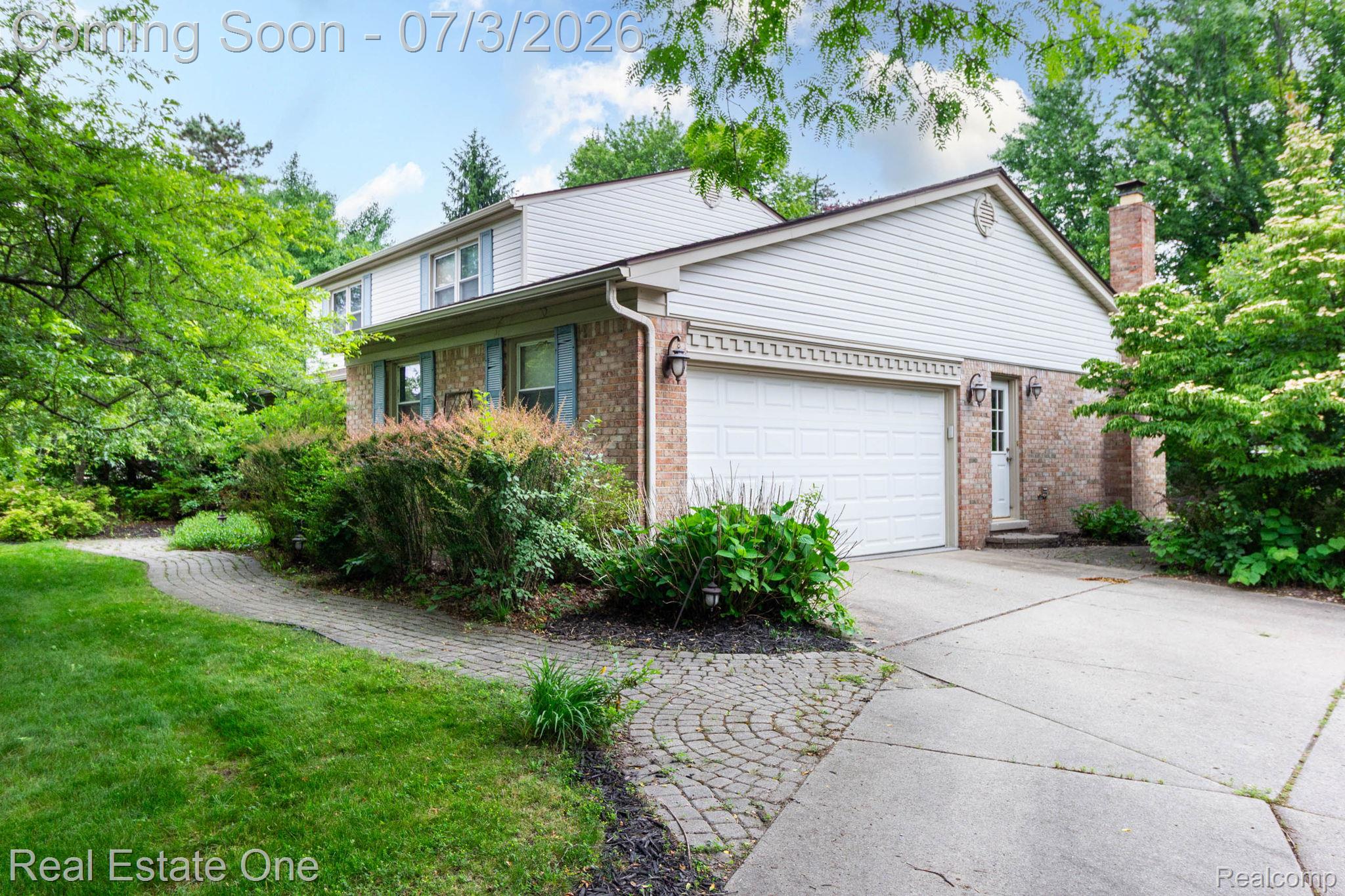 6011 Walker Drive
