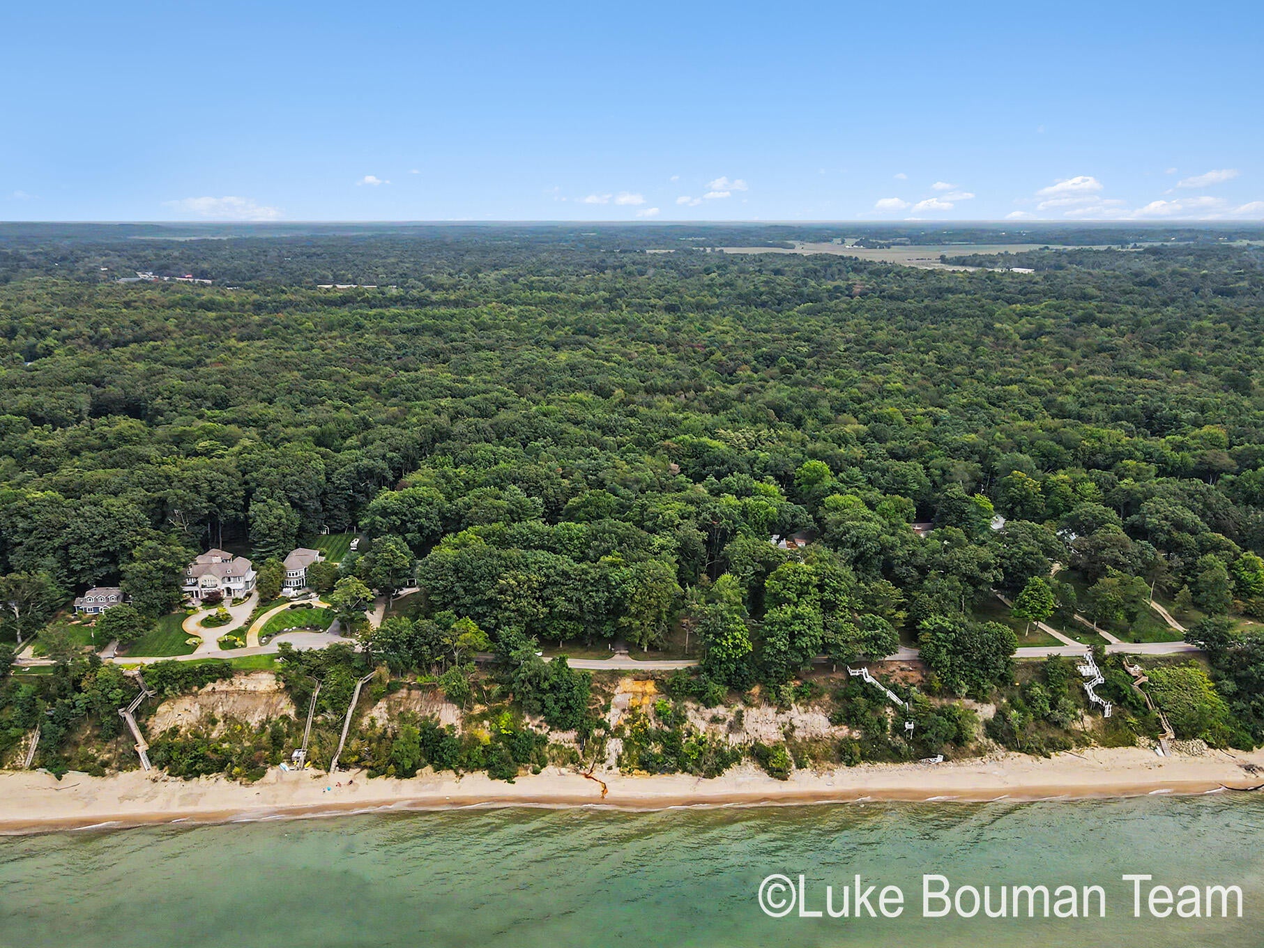 2801 Lakeshore Drive