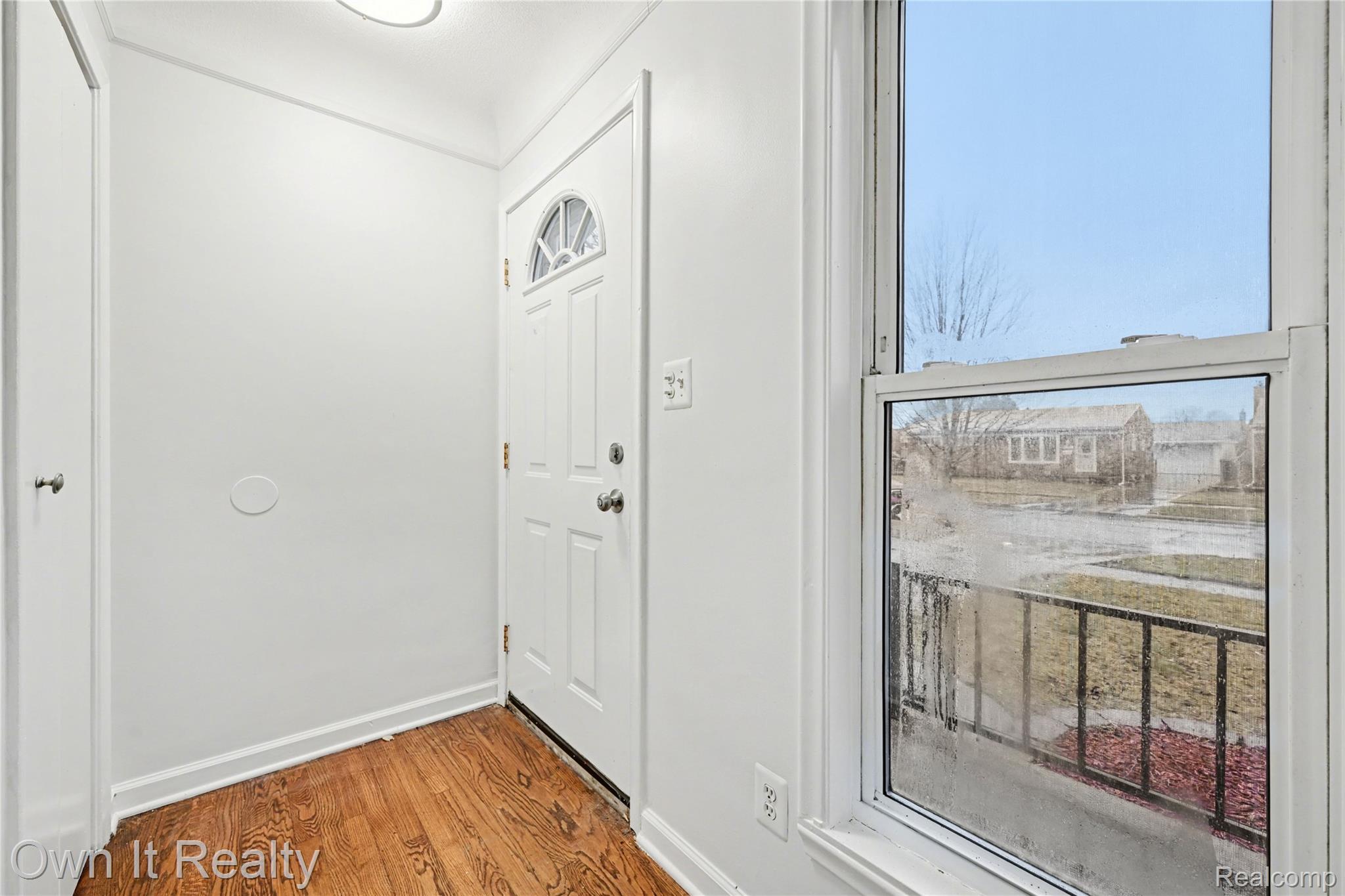 6062 Plainfield Street