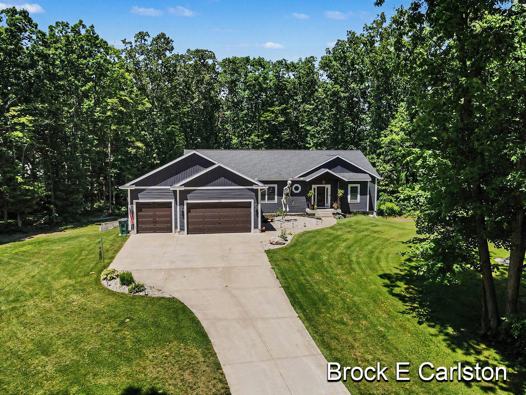 1294 Tall Tree Lane