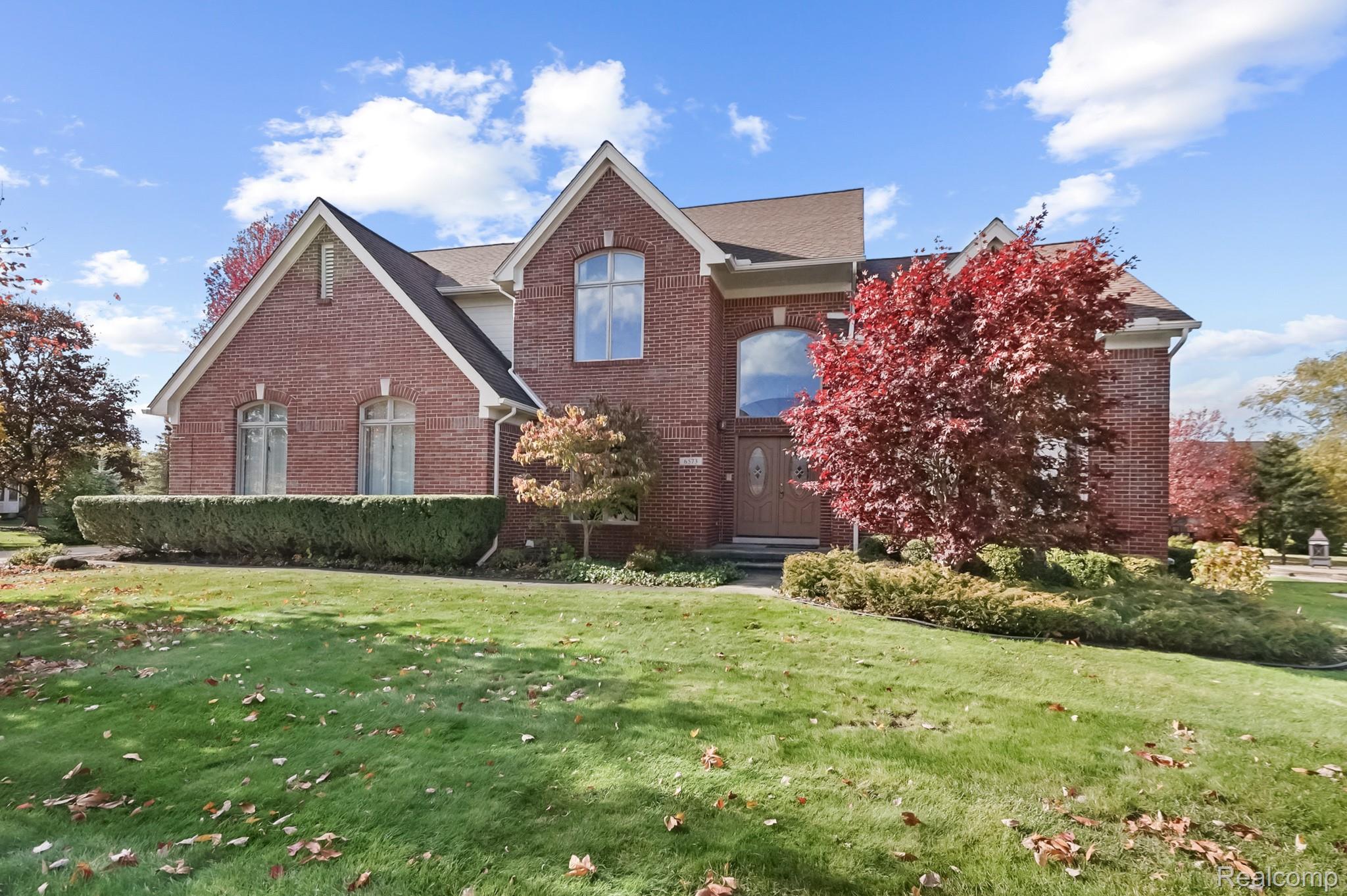 6573 Tree Knoll Drive