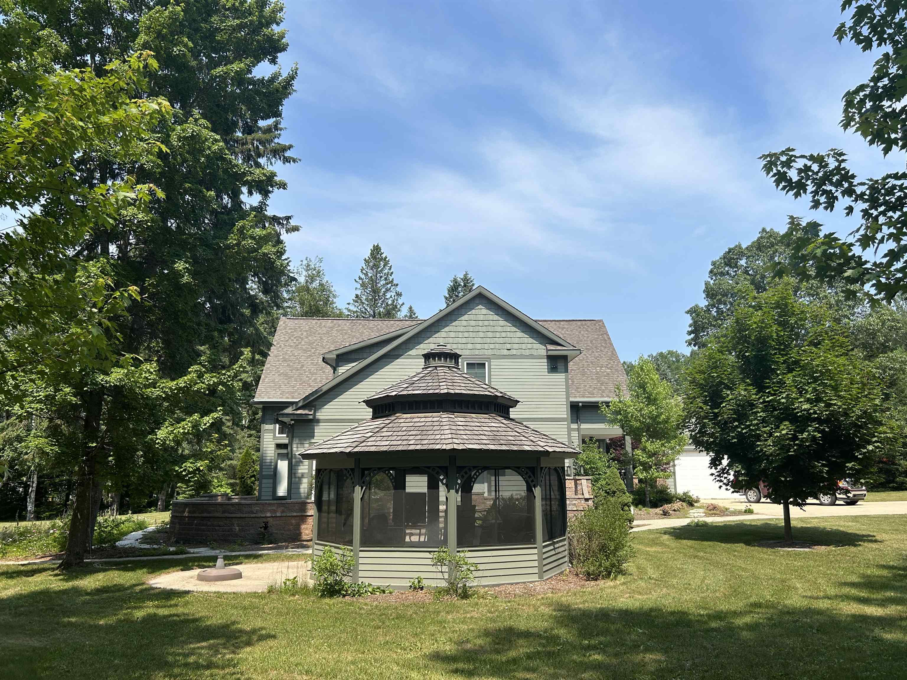 6299&6277 Blue Lake Road, Ne
