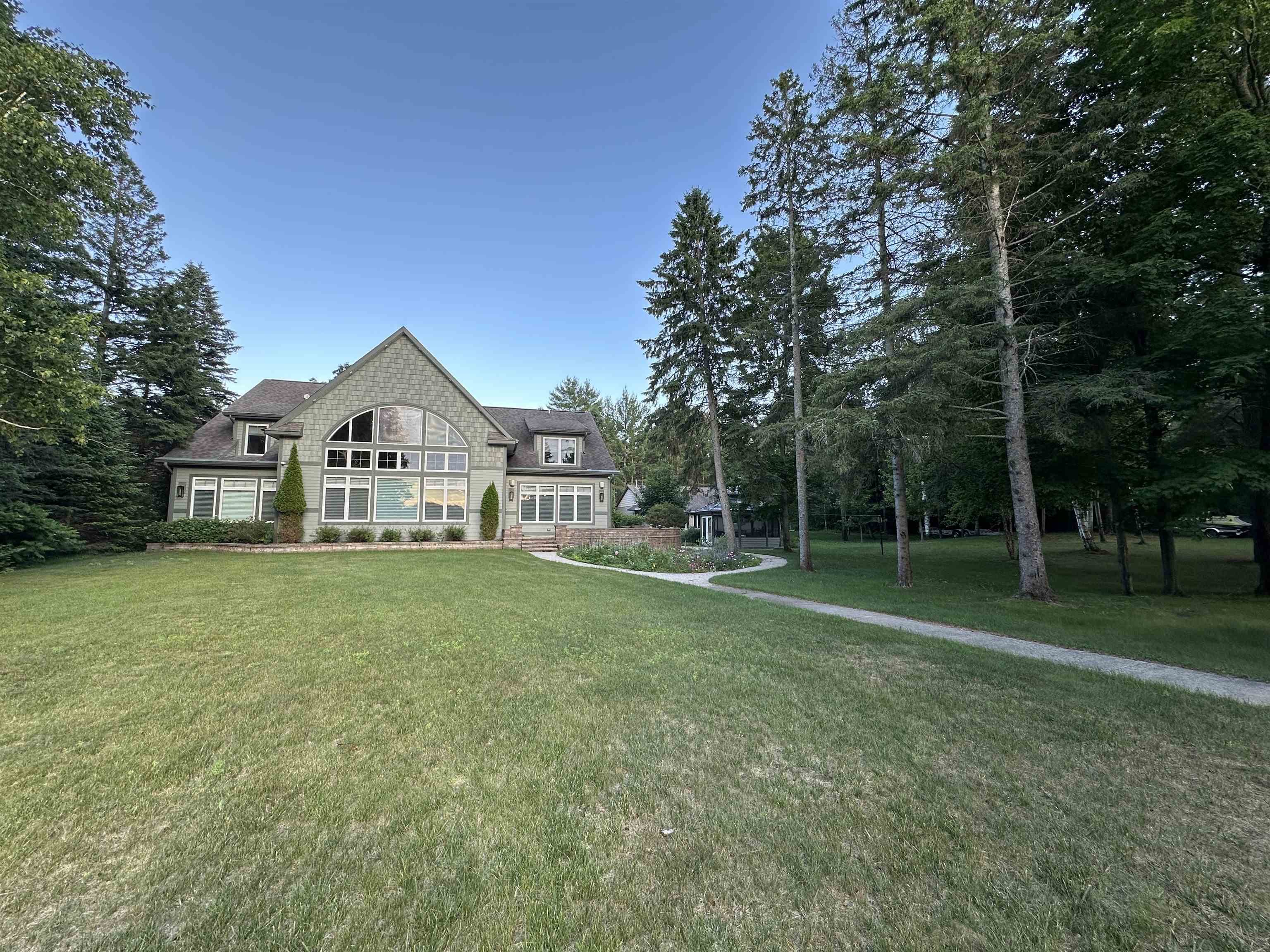 6299&6277 Blue Lake Road, Ne