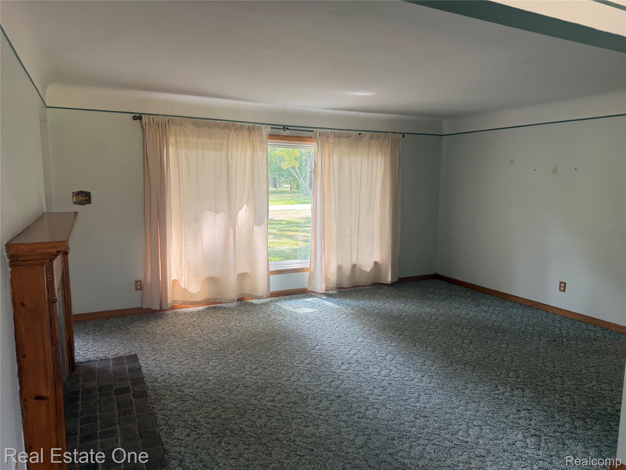 6346 Donaldson Drive