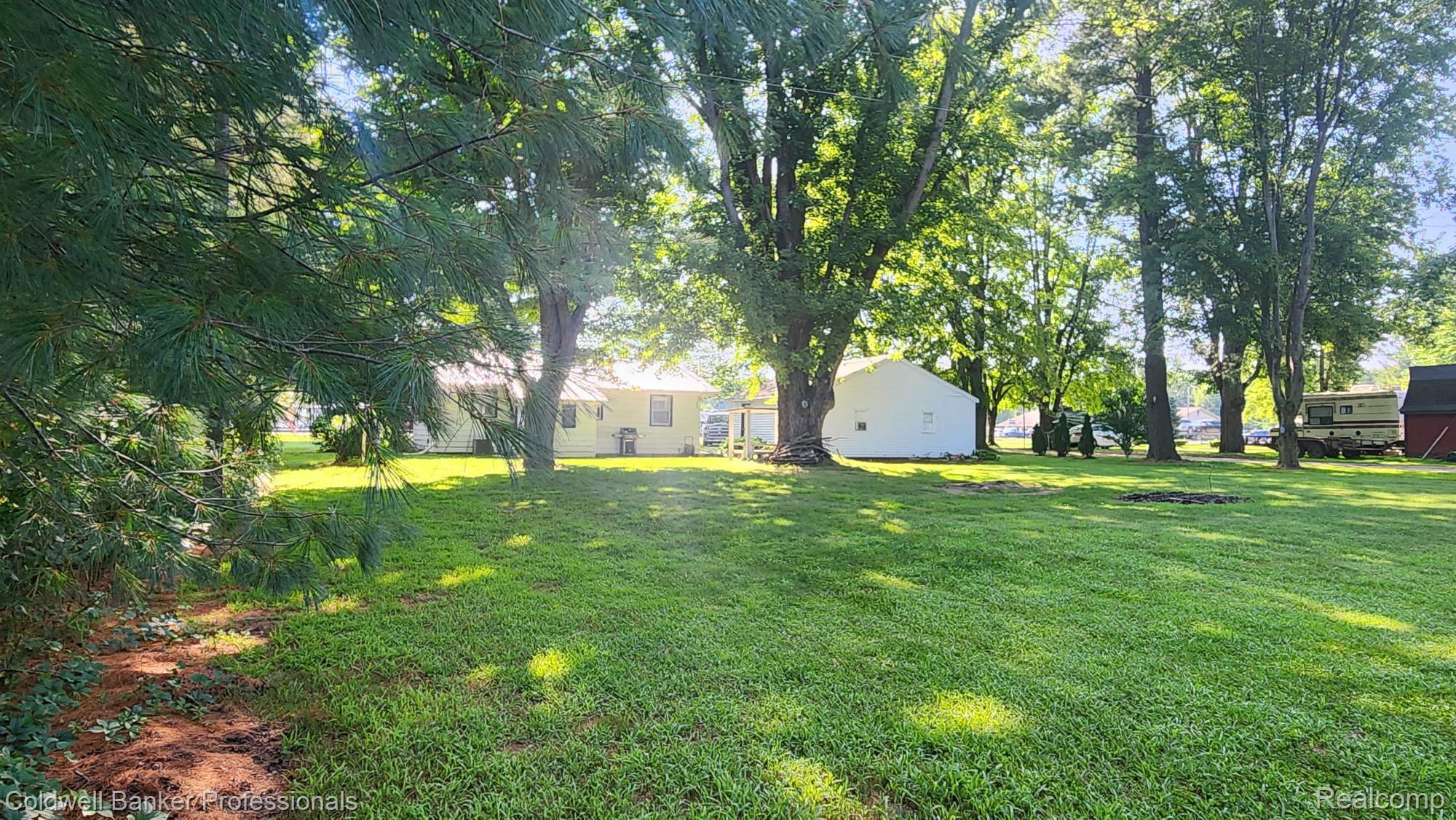 5847 W Lapeer Road
