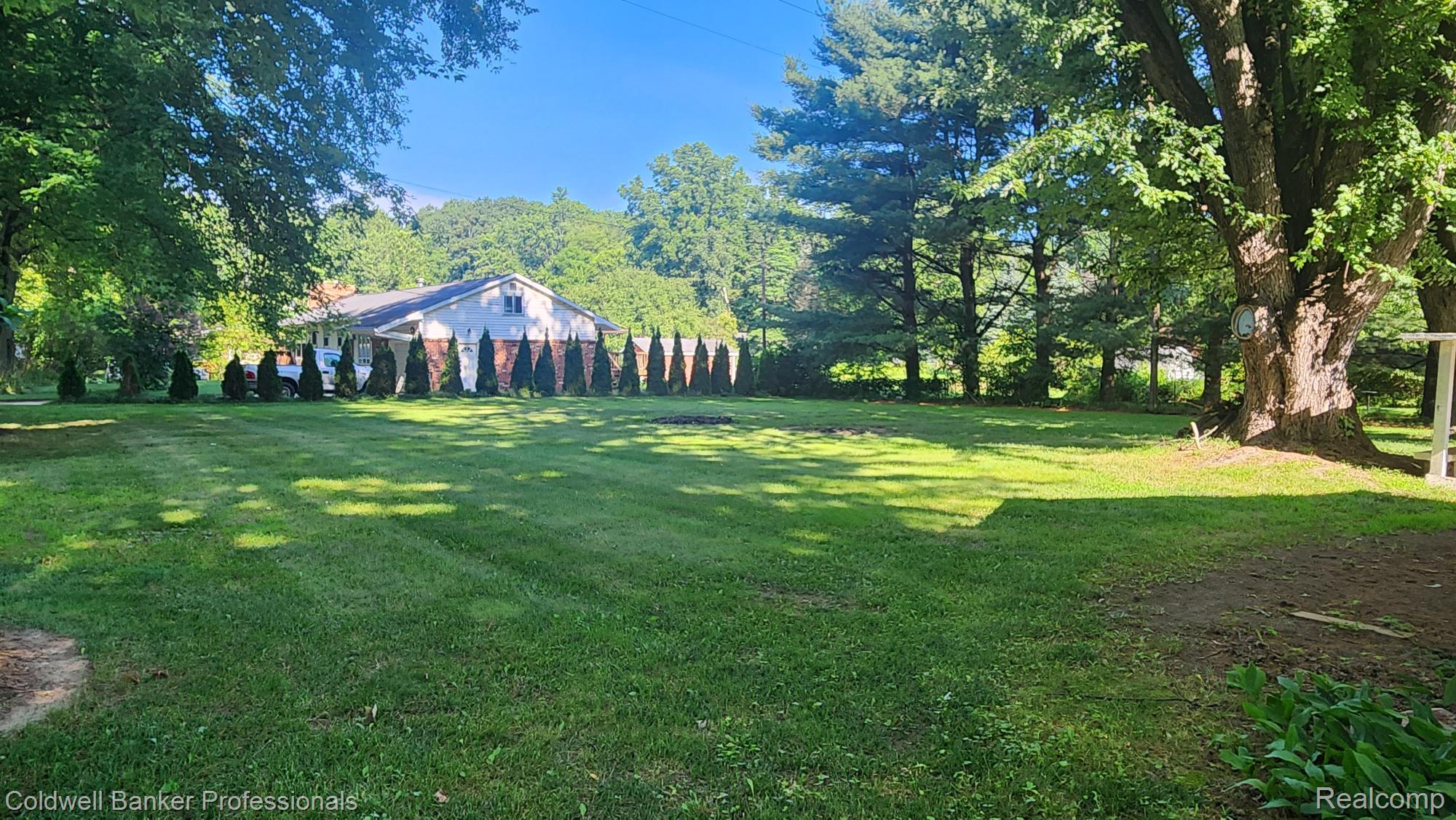 5847 W Lapeer Road