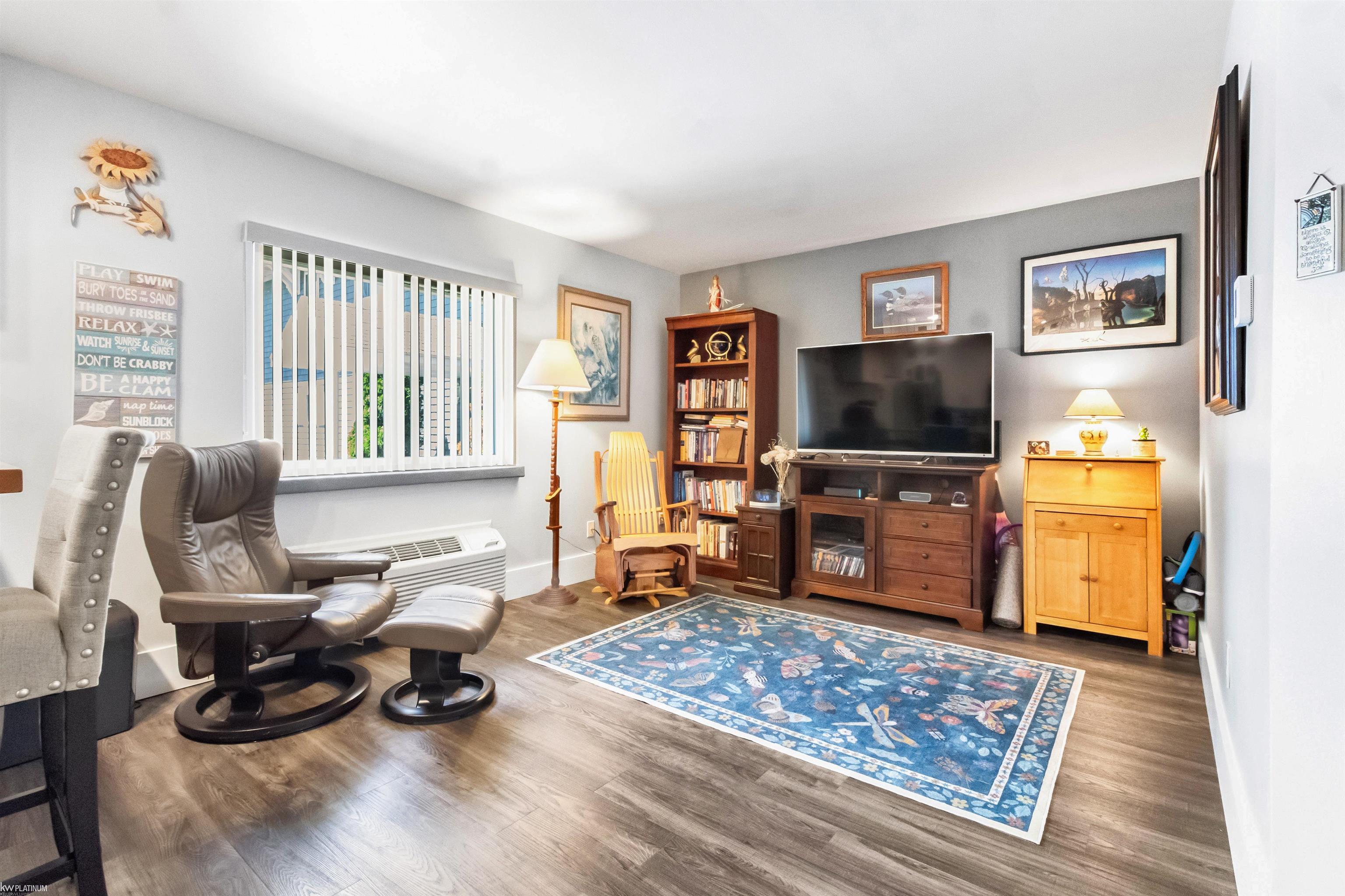4500 Lakeshore #13 Road