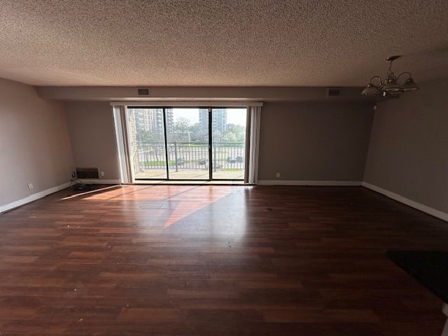 16400 N PARK Drive 406
