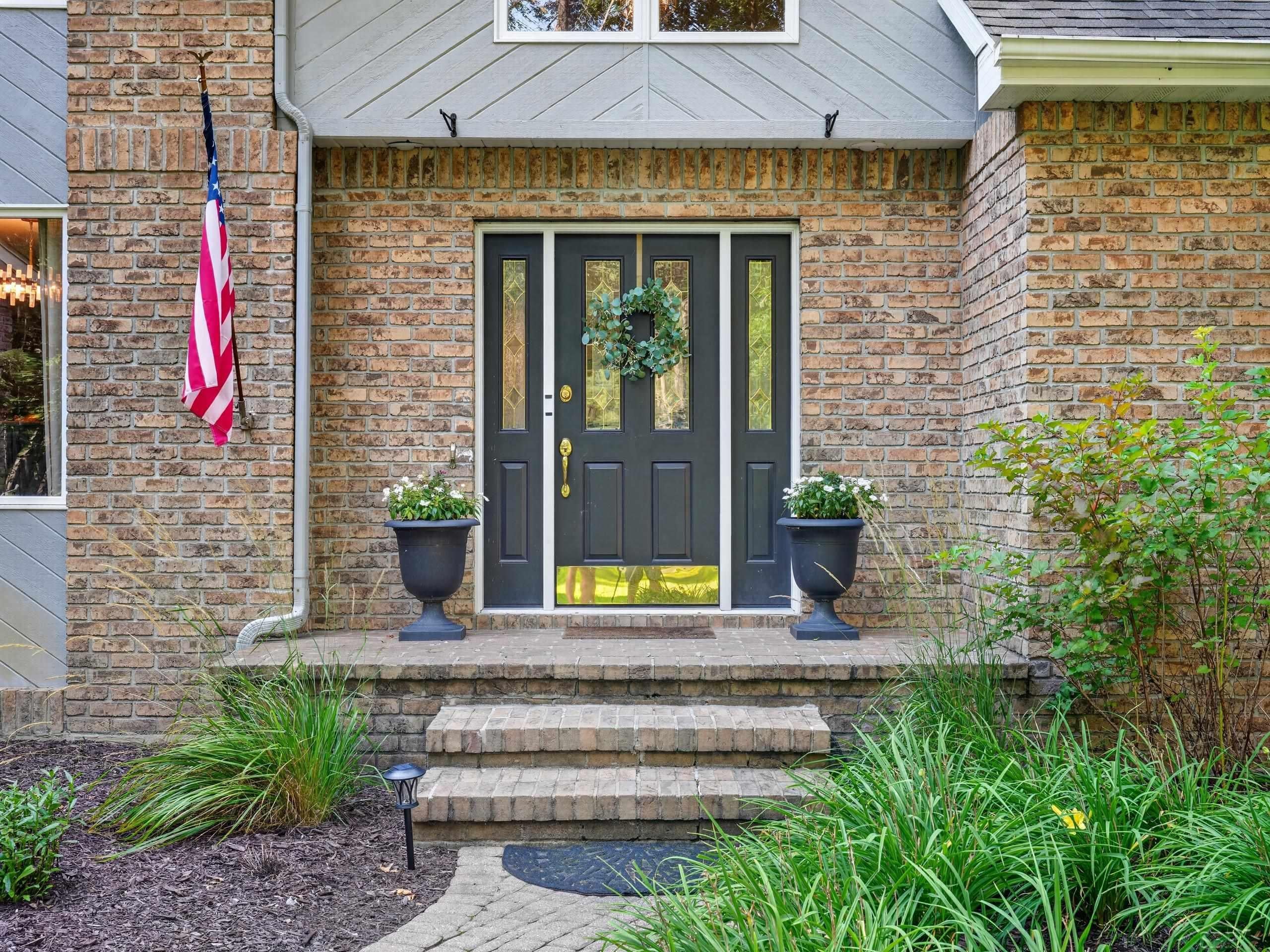 2659 Tamarack Drive