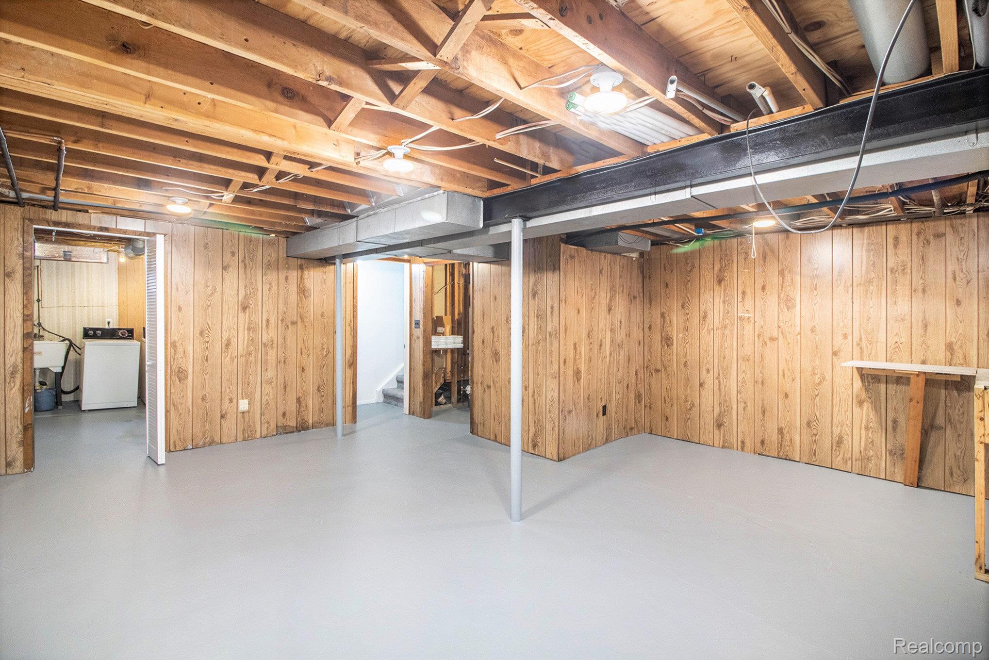 Southfield City, Michigan 48076, United States, 2 Bedrooms Bedrooms, ,2 BathroomsBathrooms,Residential,Active,216781