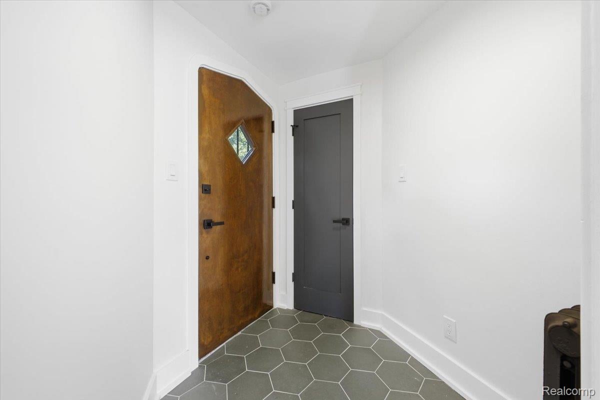 18084 Birchcrest Drive