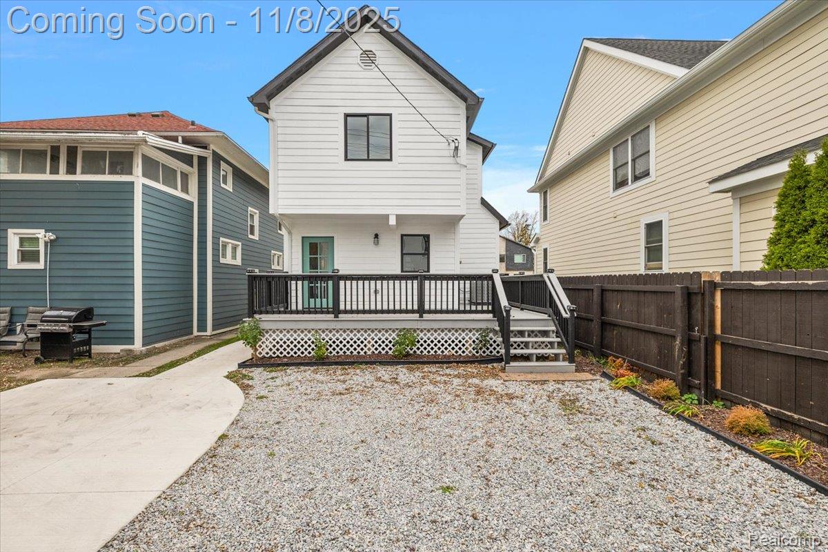 206 N Washington Avenue