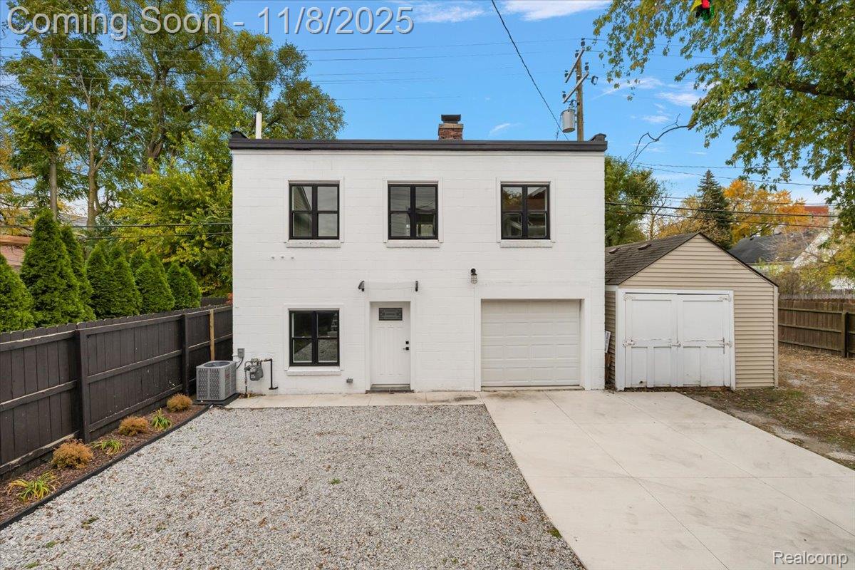 206 N Washington Avenue