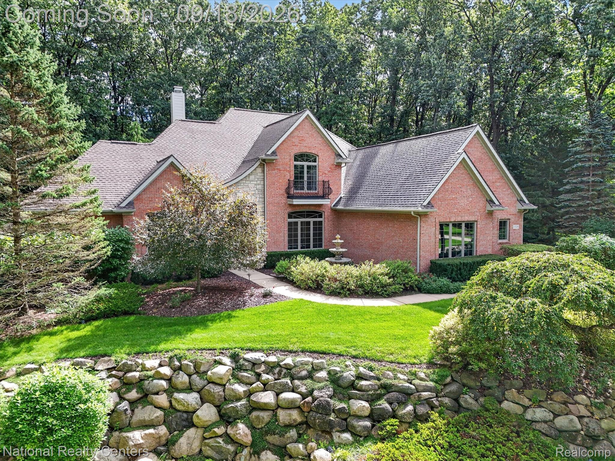 2225 CANTERWOOD