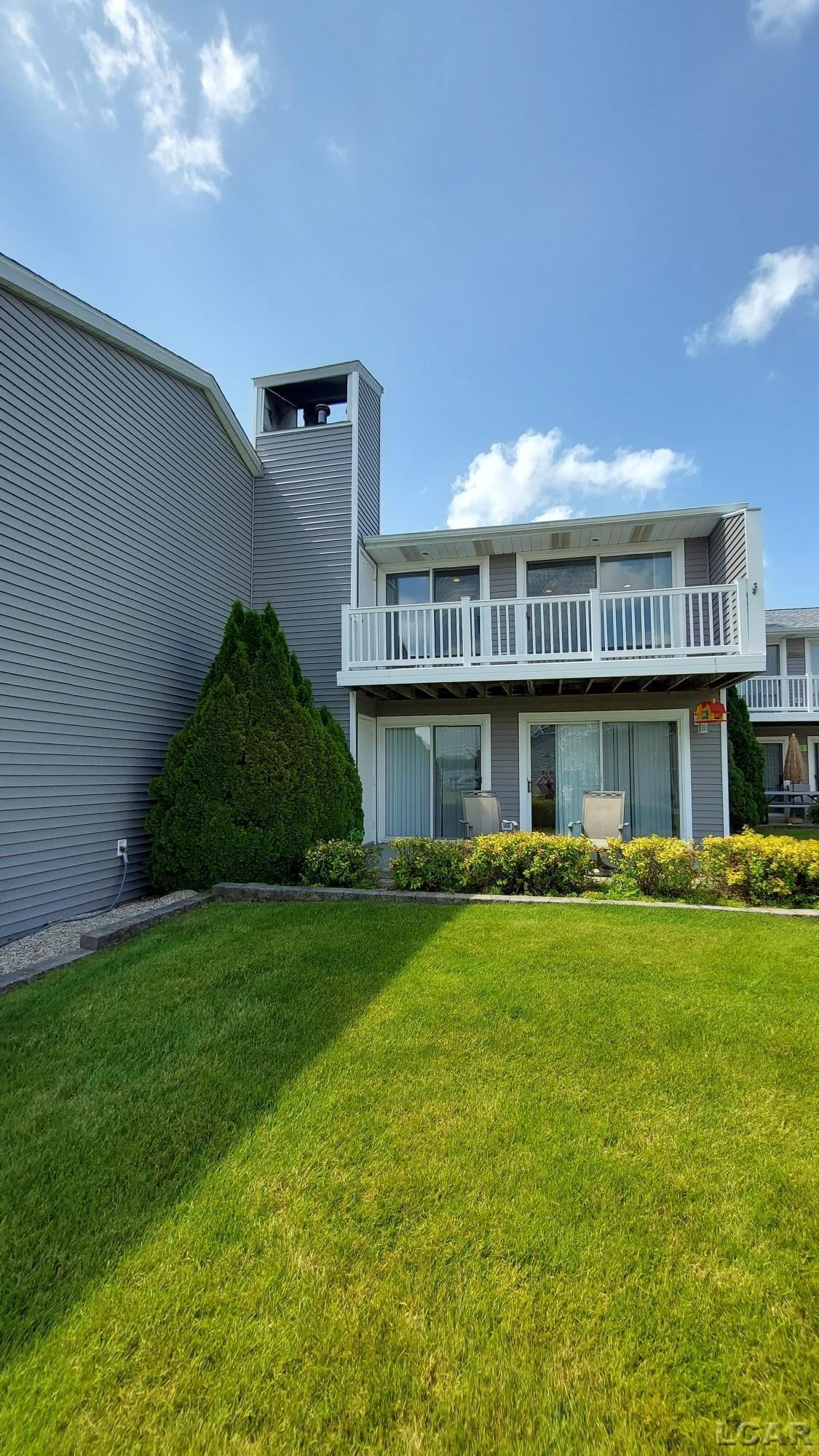 1359 Lake Shore Drive