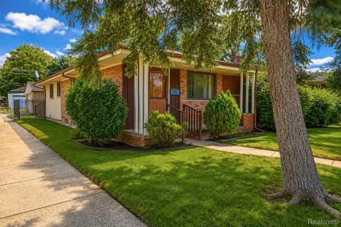 Tiny photo for 17462 Fox, Redford Charter Township, MI 48240 (MLS # 20261066588)