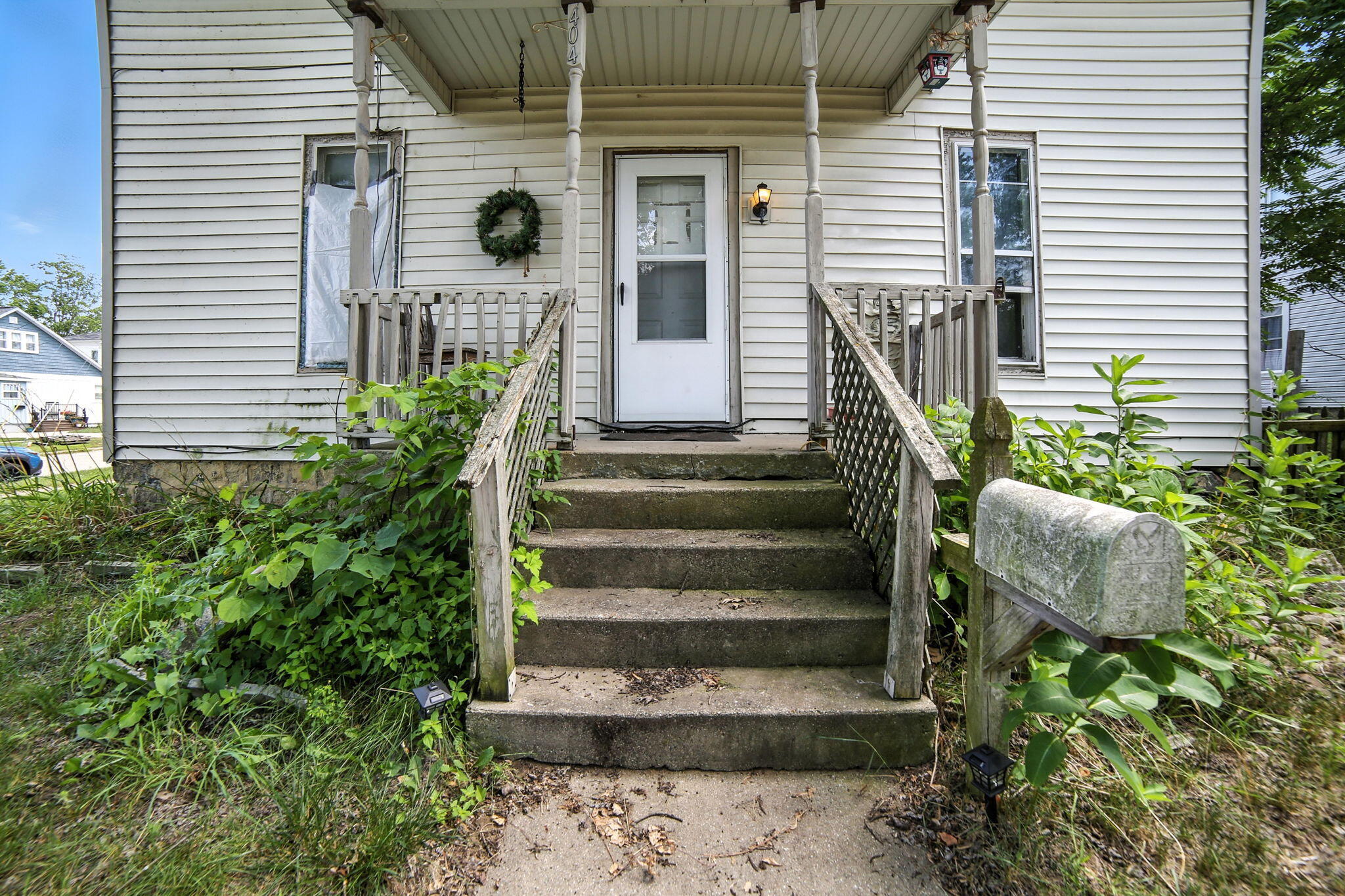404 S Bridge Street