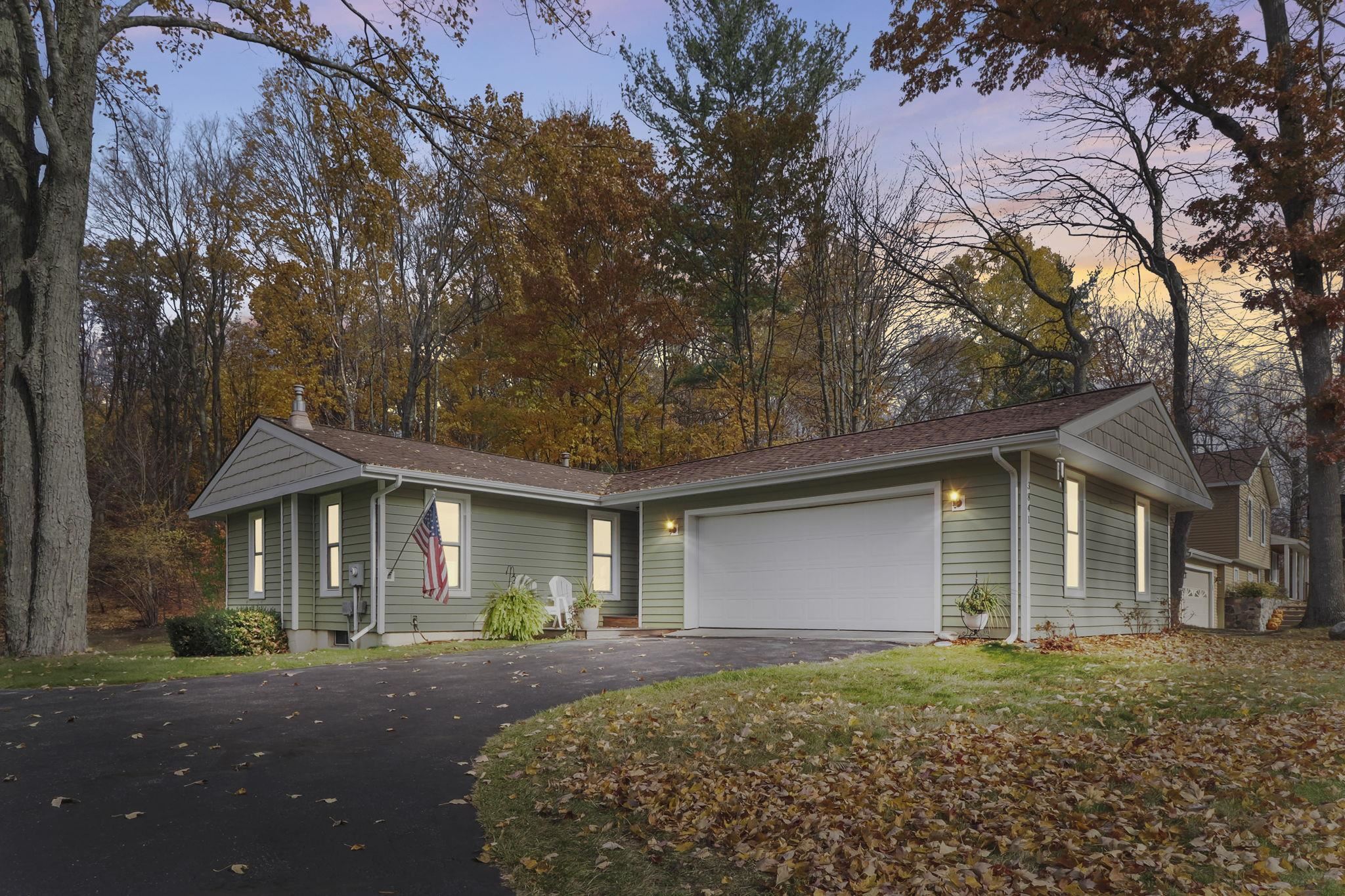 3841 Manchester Road