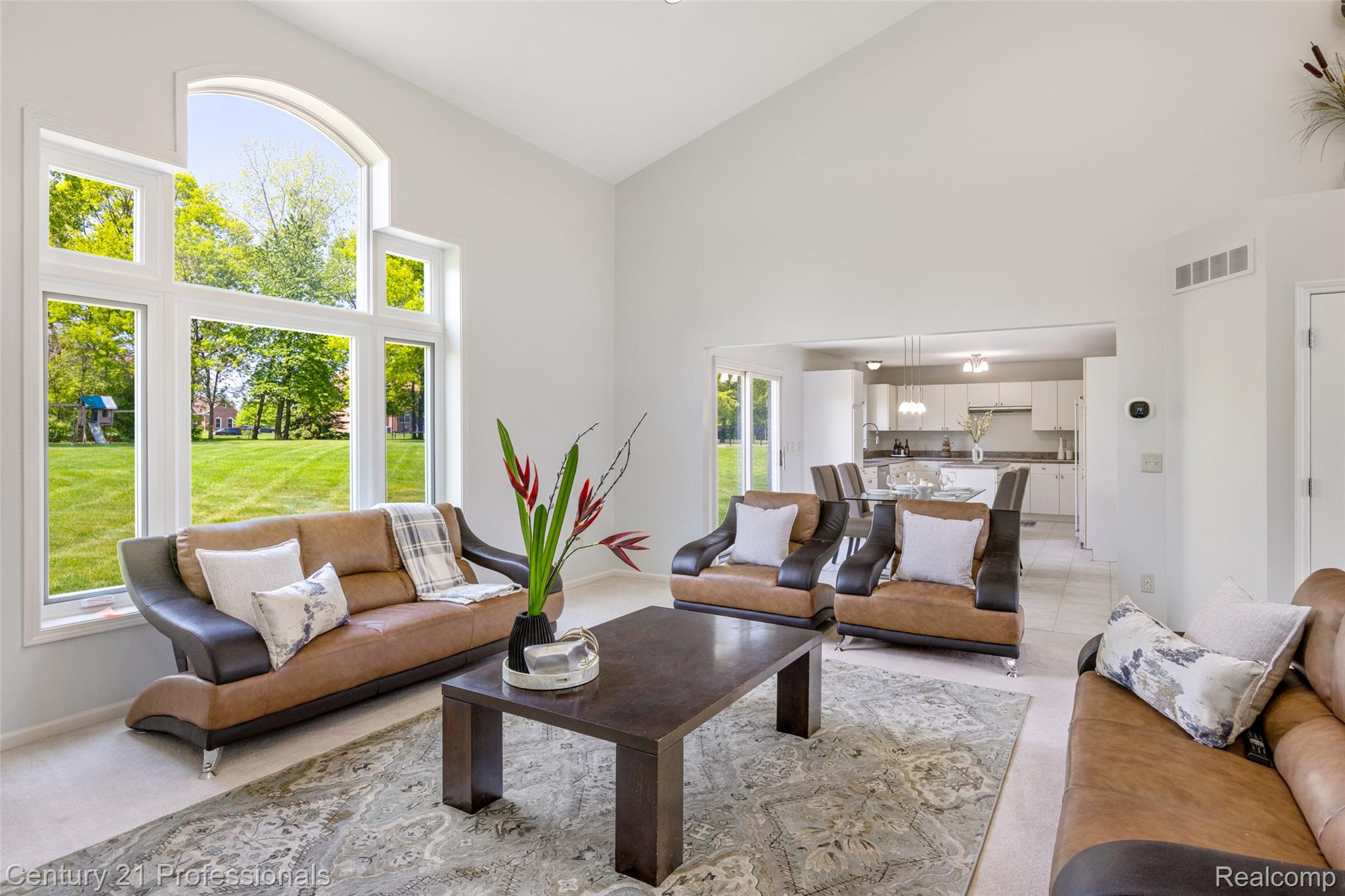 4136 Oakland Ridge Drive