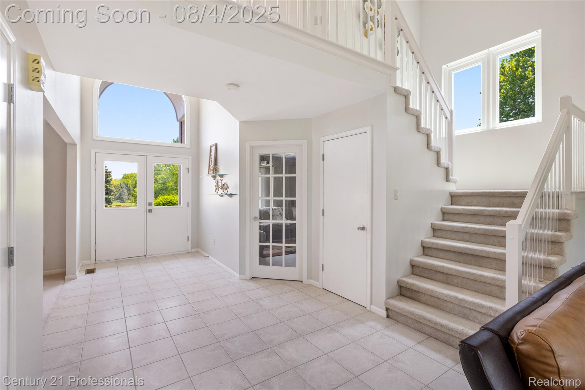 4136 Oakland Ridge Drive
