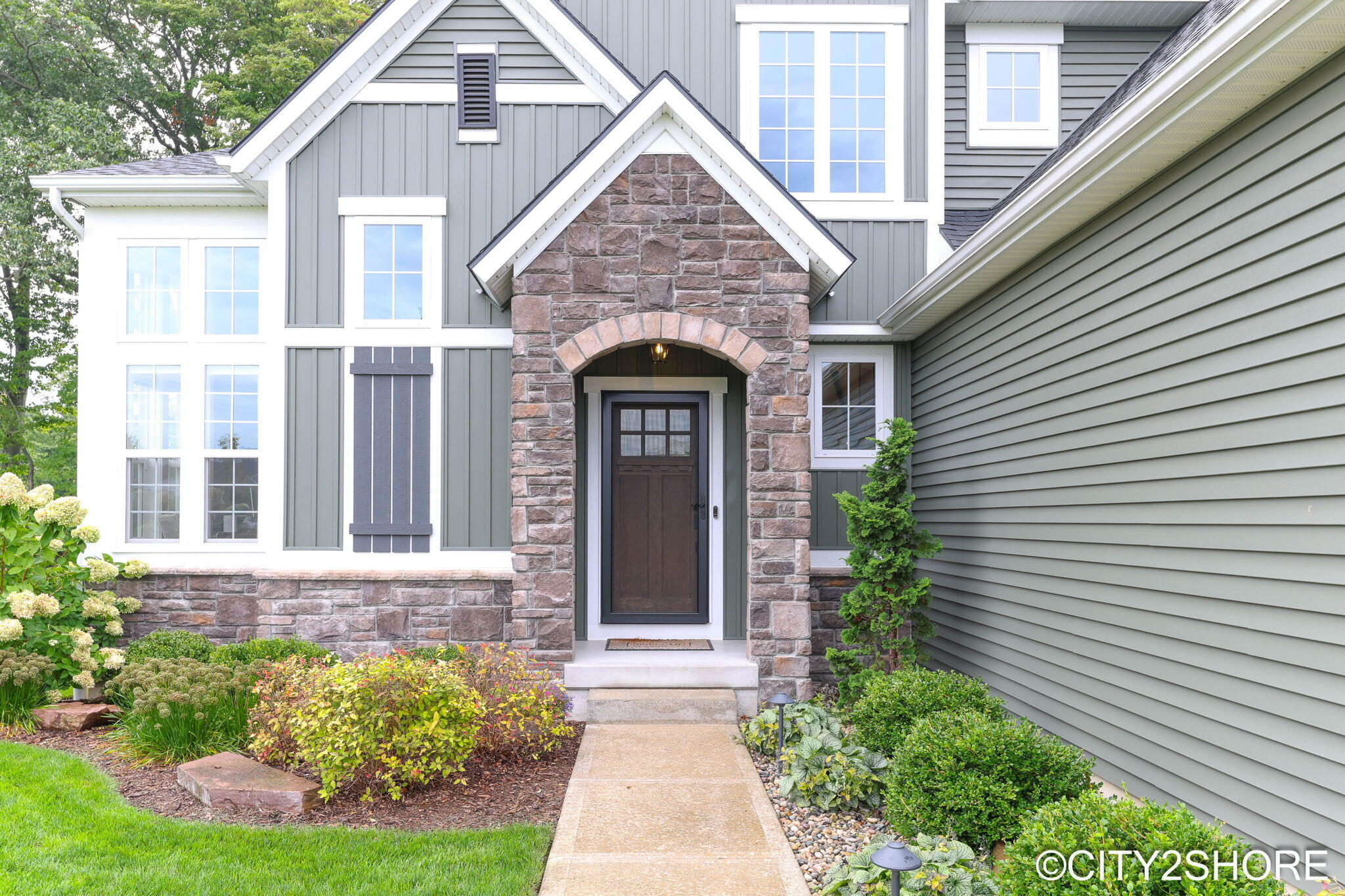 3071 Deer Haven Court
