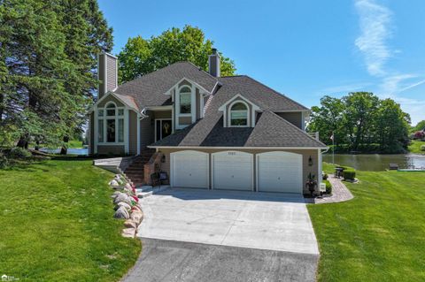 Photo of 3123 Lake Hill Drive, Hadley Township, MI 48455 (MLS # 5050209514)