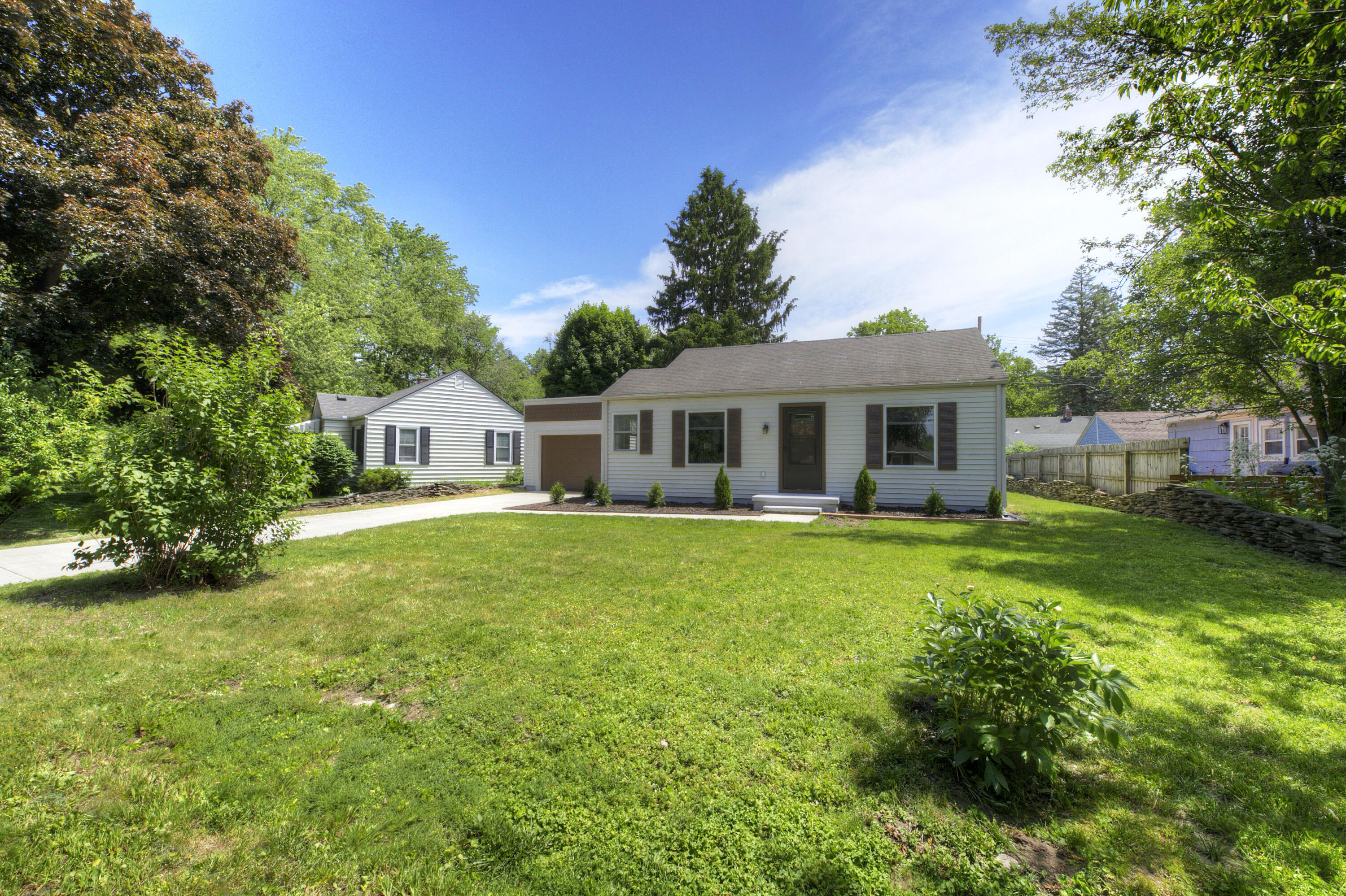 2931 Shady Lane