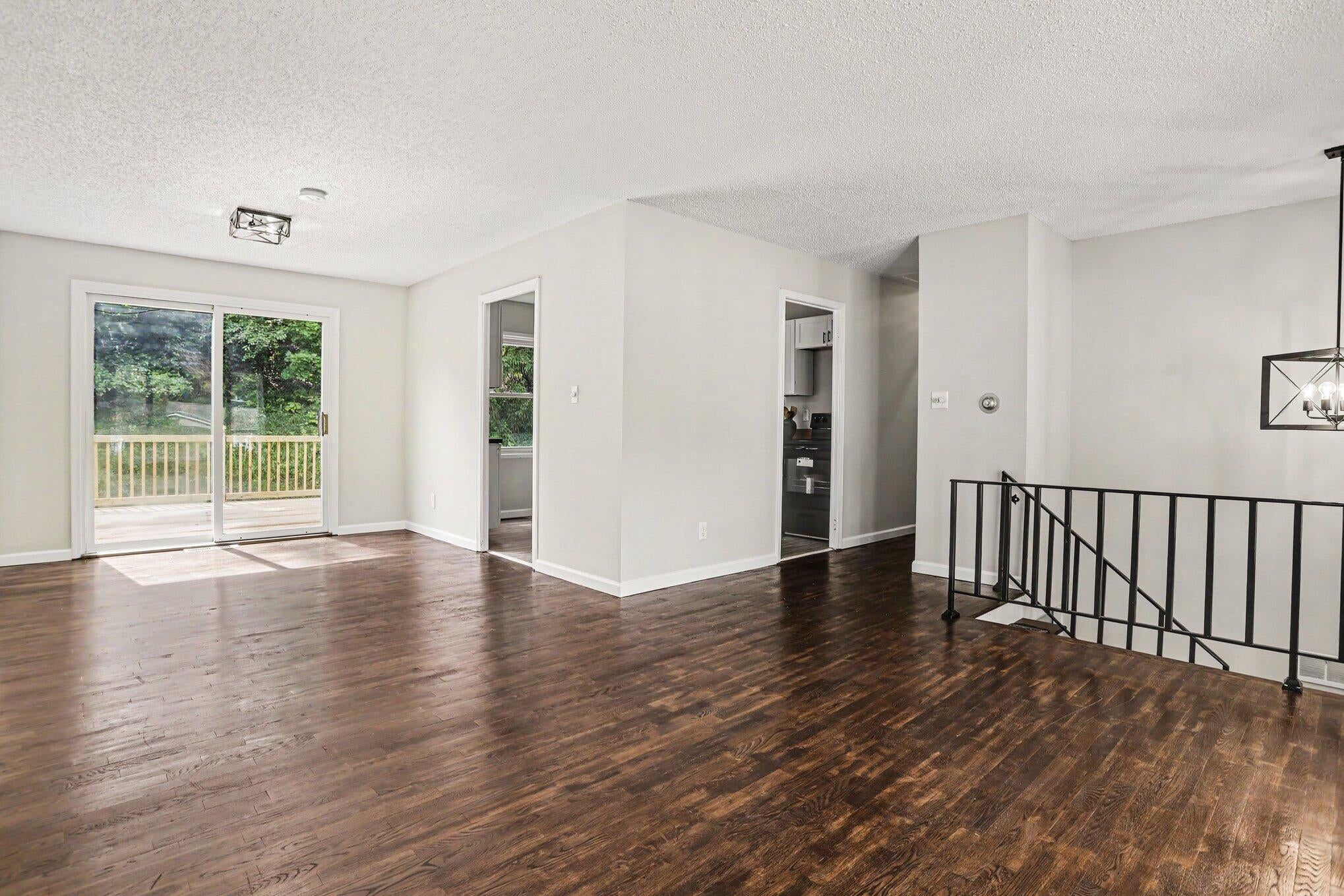 270 Viking Drive
