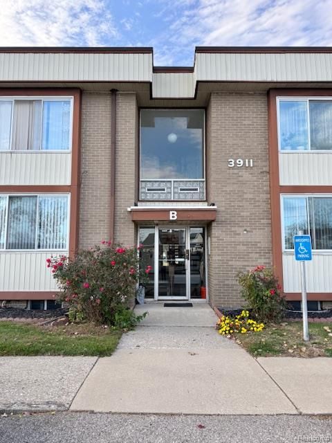 3911 Fort Street 115 Trenton City MI 48183