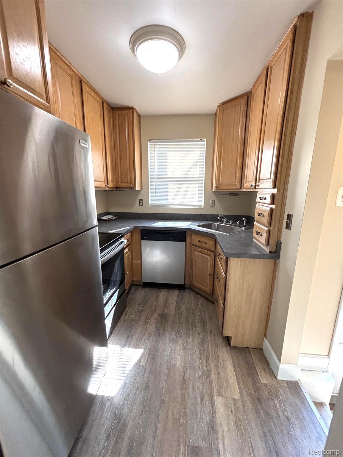 747 Gardendale Street