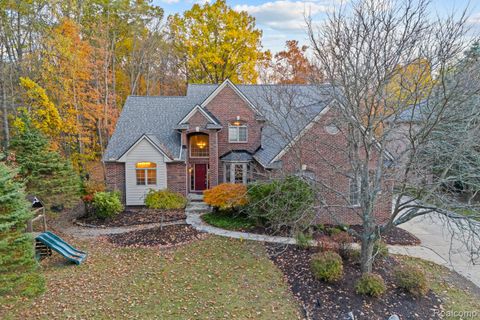 30425 Munger Drive Livonia City MI 48154