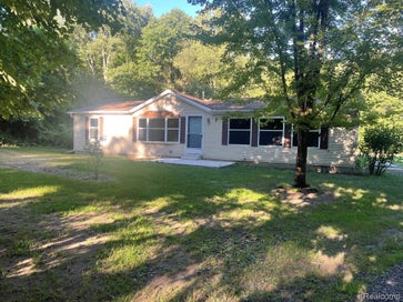 1938 Indian Road Oregon Township MI 48446
