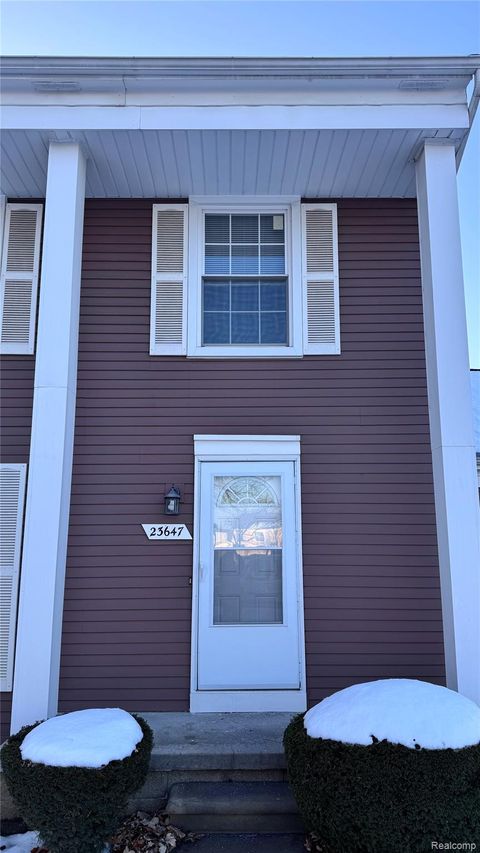 23647 Stonehenge Boulevard Novi City MI 48375