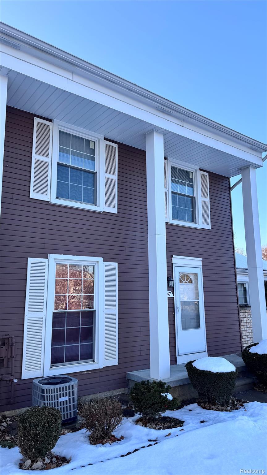 23647 Stonehenge Boulevard