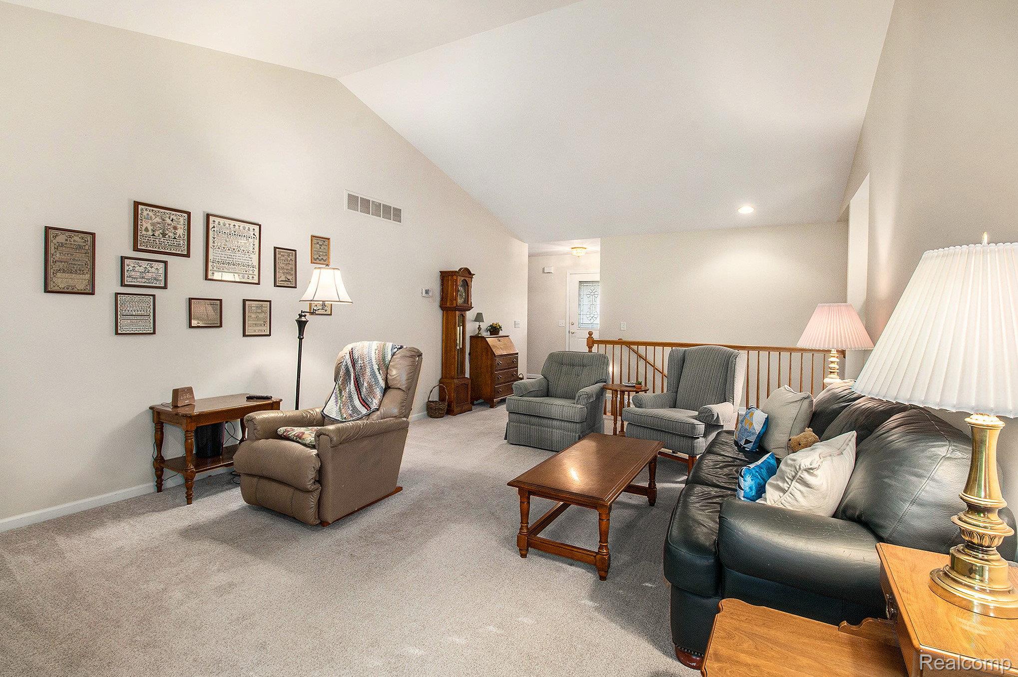 9771 Tioga Trail