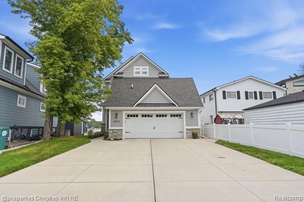 4824 Clinton Drive