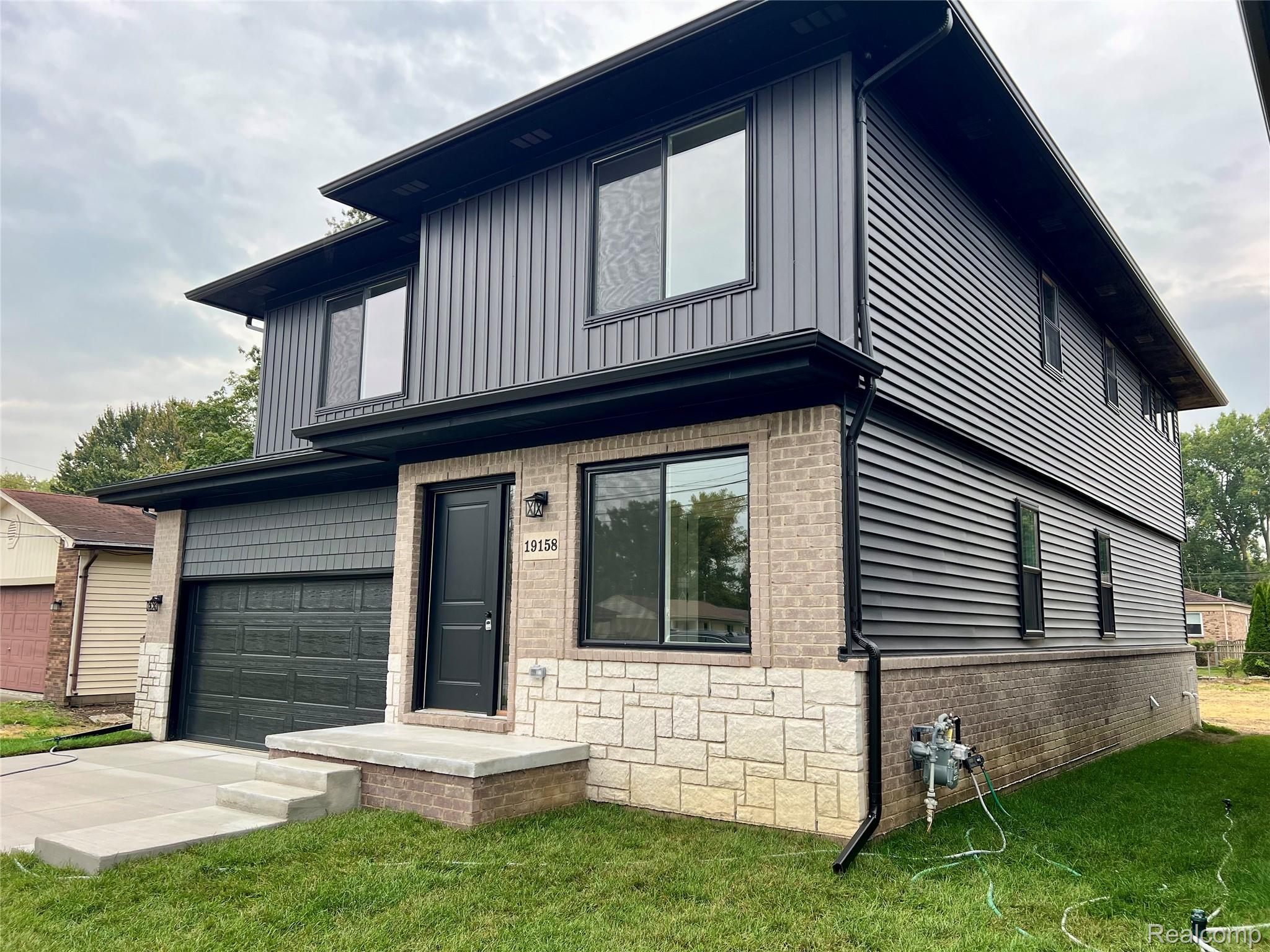 19158 Voiland Street