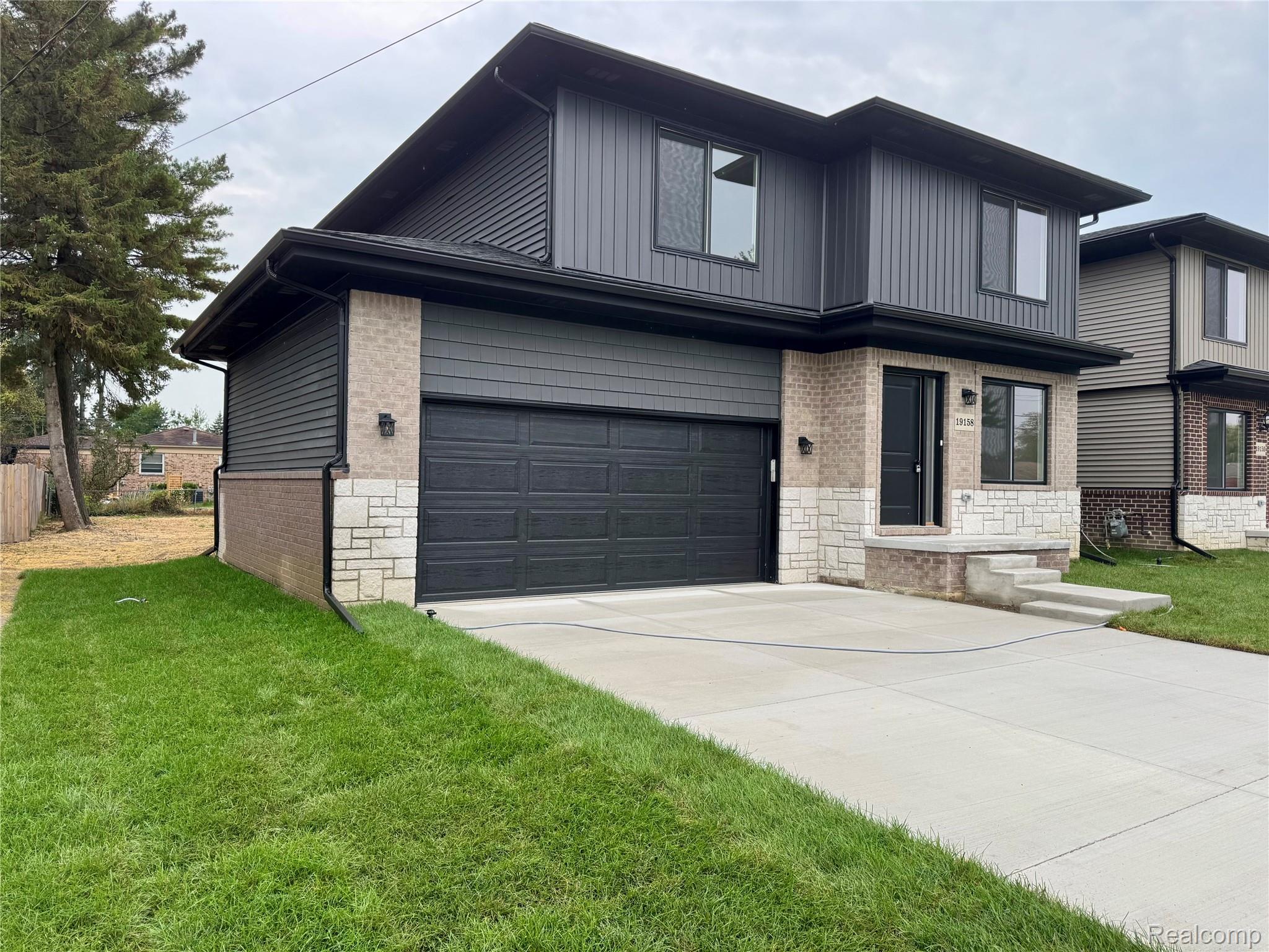 19158 Voiland Street