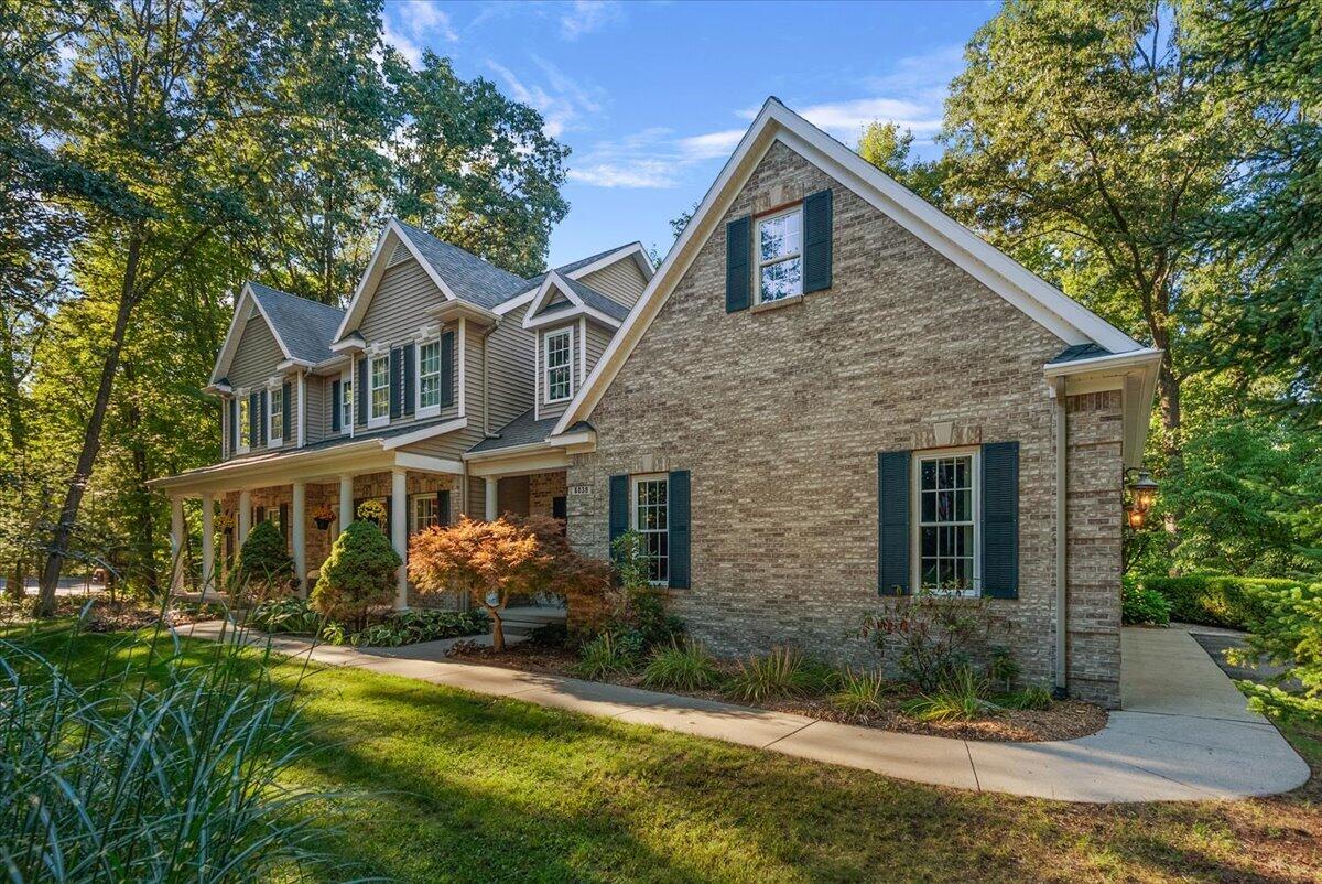 6039 Back Forty Drive NE