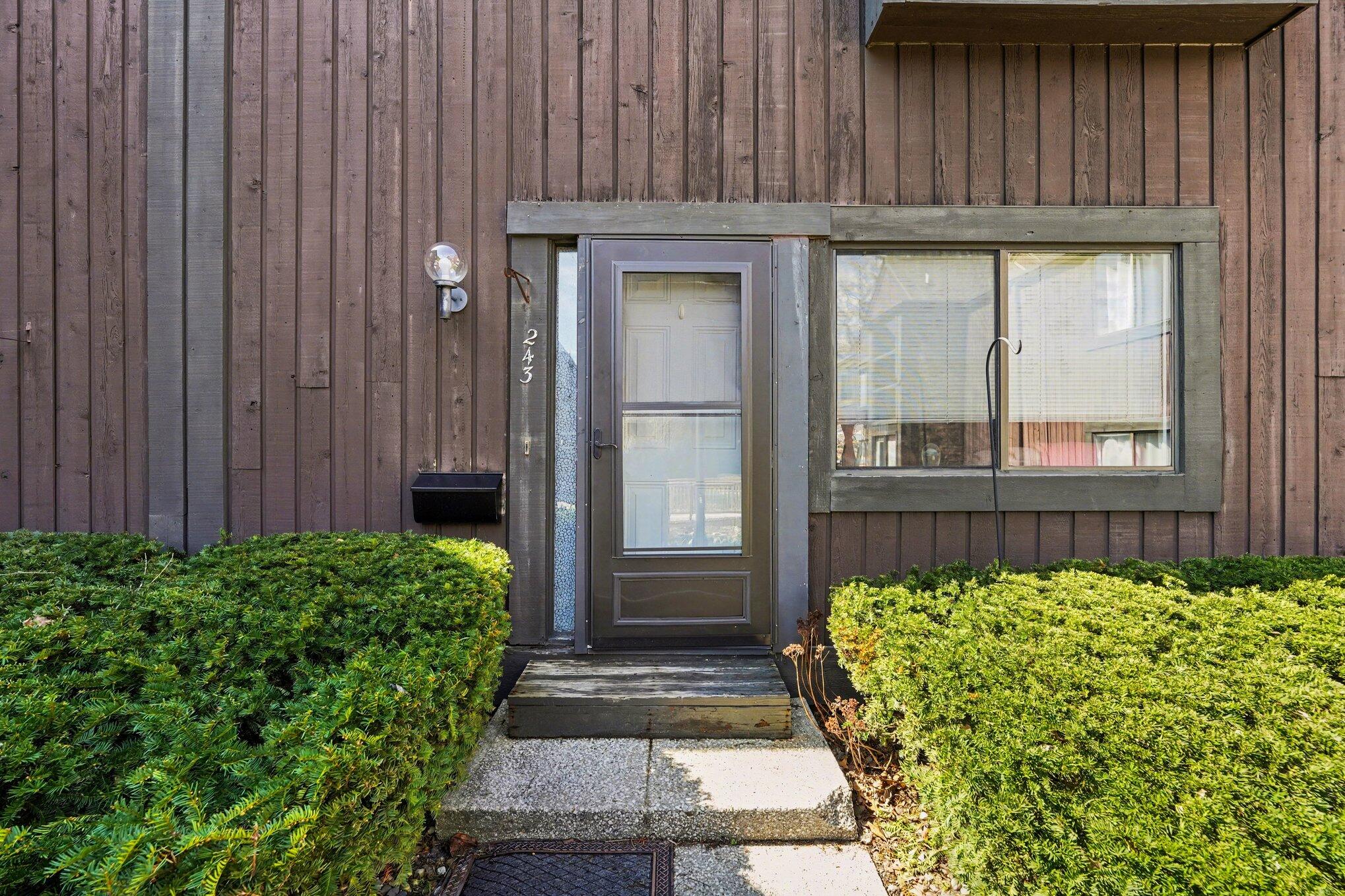 243 Ballantrae Court