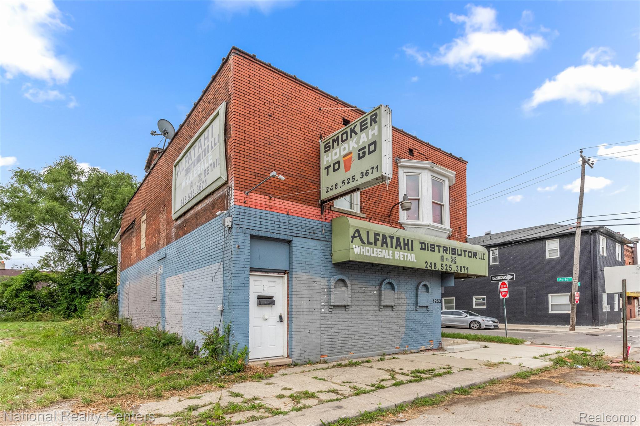 1253 Junction Street