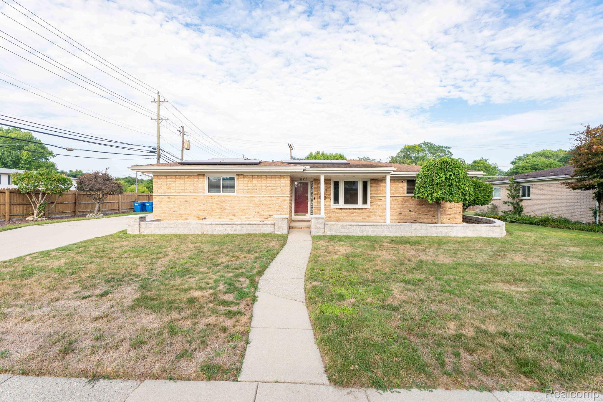 32930 Coventry Place