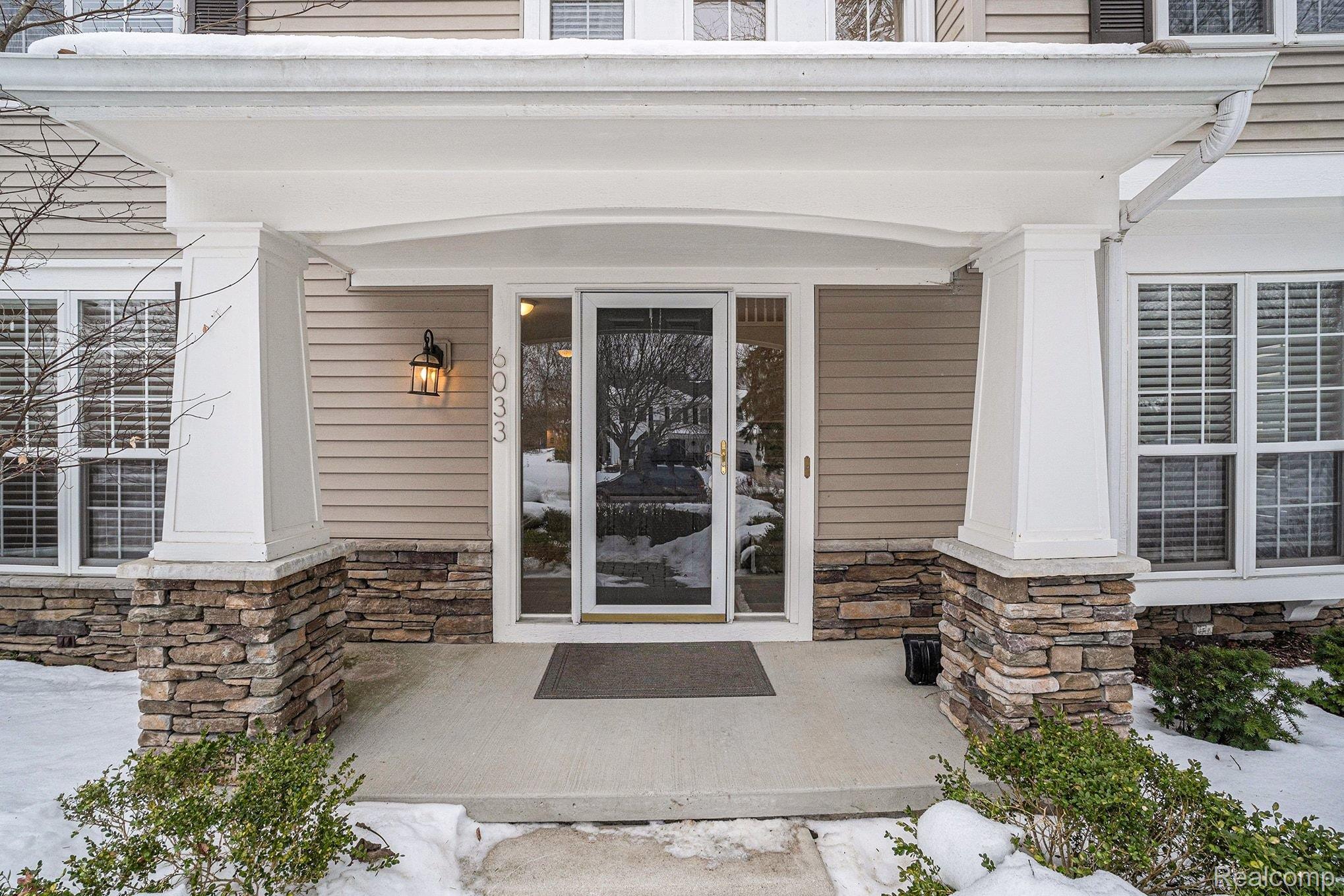 6033 Campfire Circle