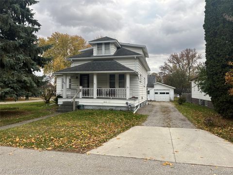 1020 Lynwood Street Marysville City MI 48040