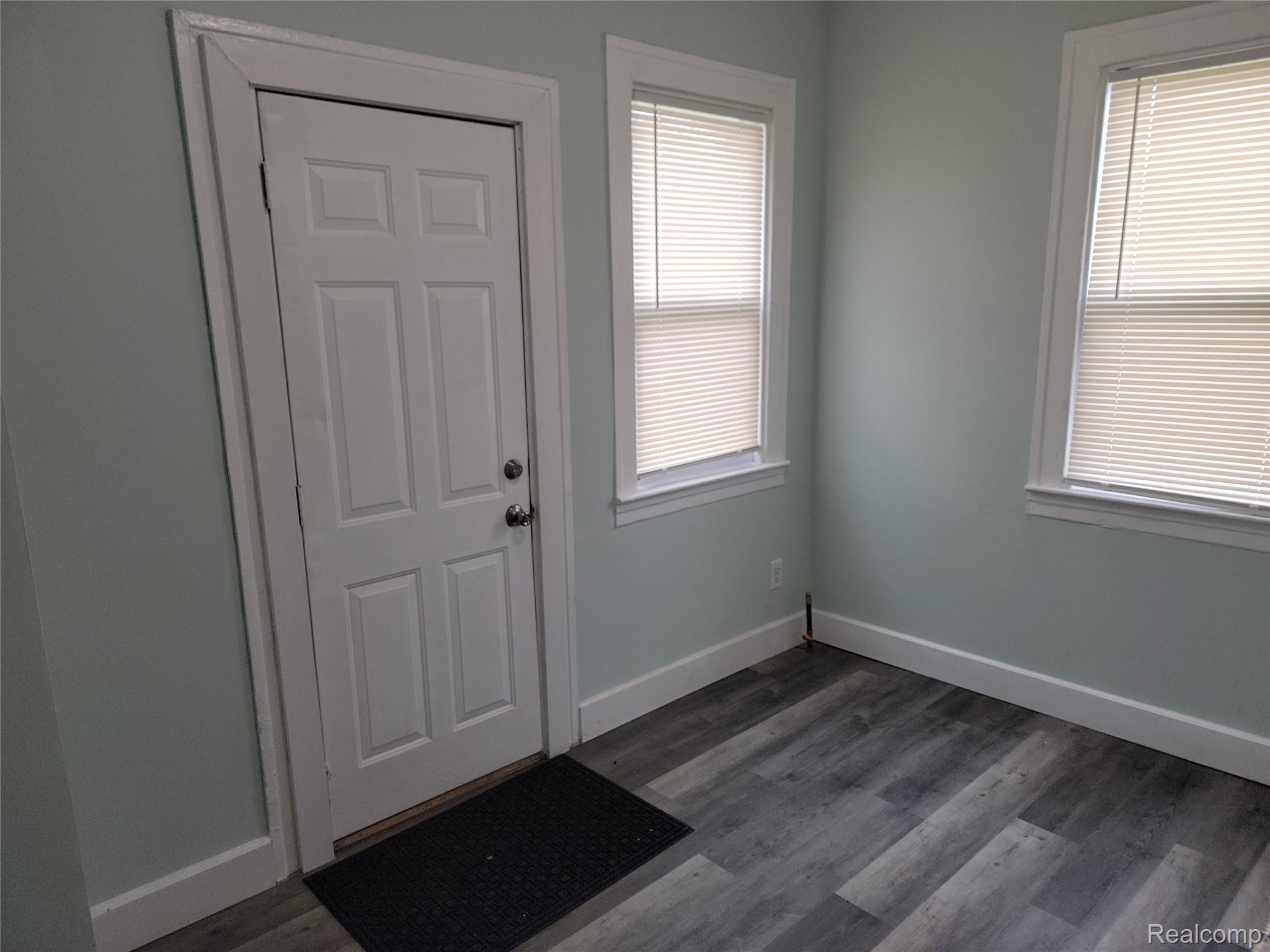 Detroit, Michigan 48215, United States, 4 Bedrooms Bedrooms, ,1 BathroomBathrooms,Residential,Active,252860